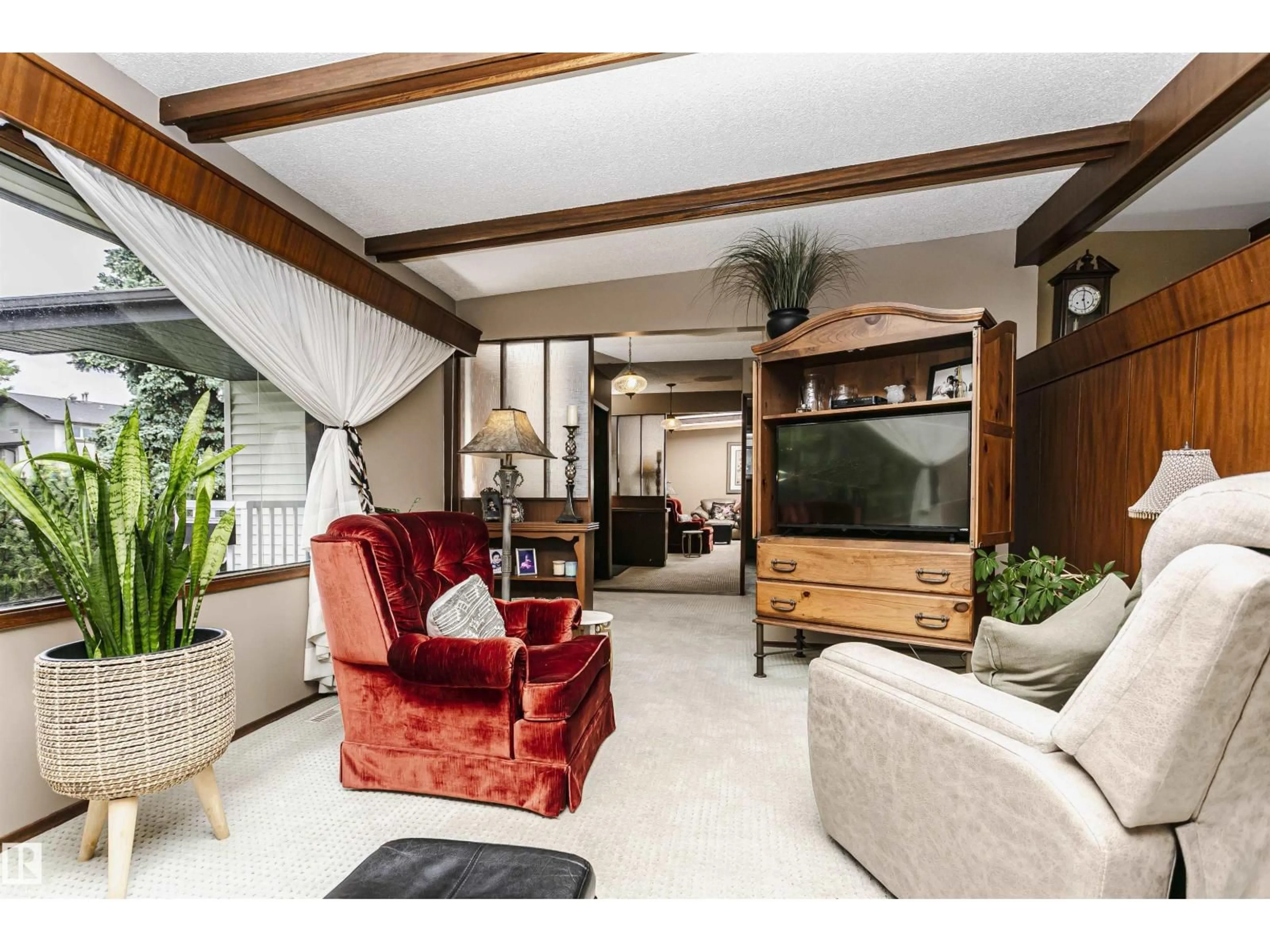 Living room with furniture, unknown for 14231 80 ST NW, Edmonton Alberta T5C1L7