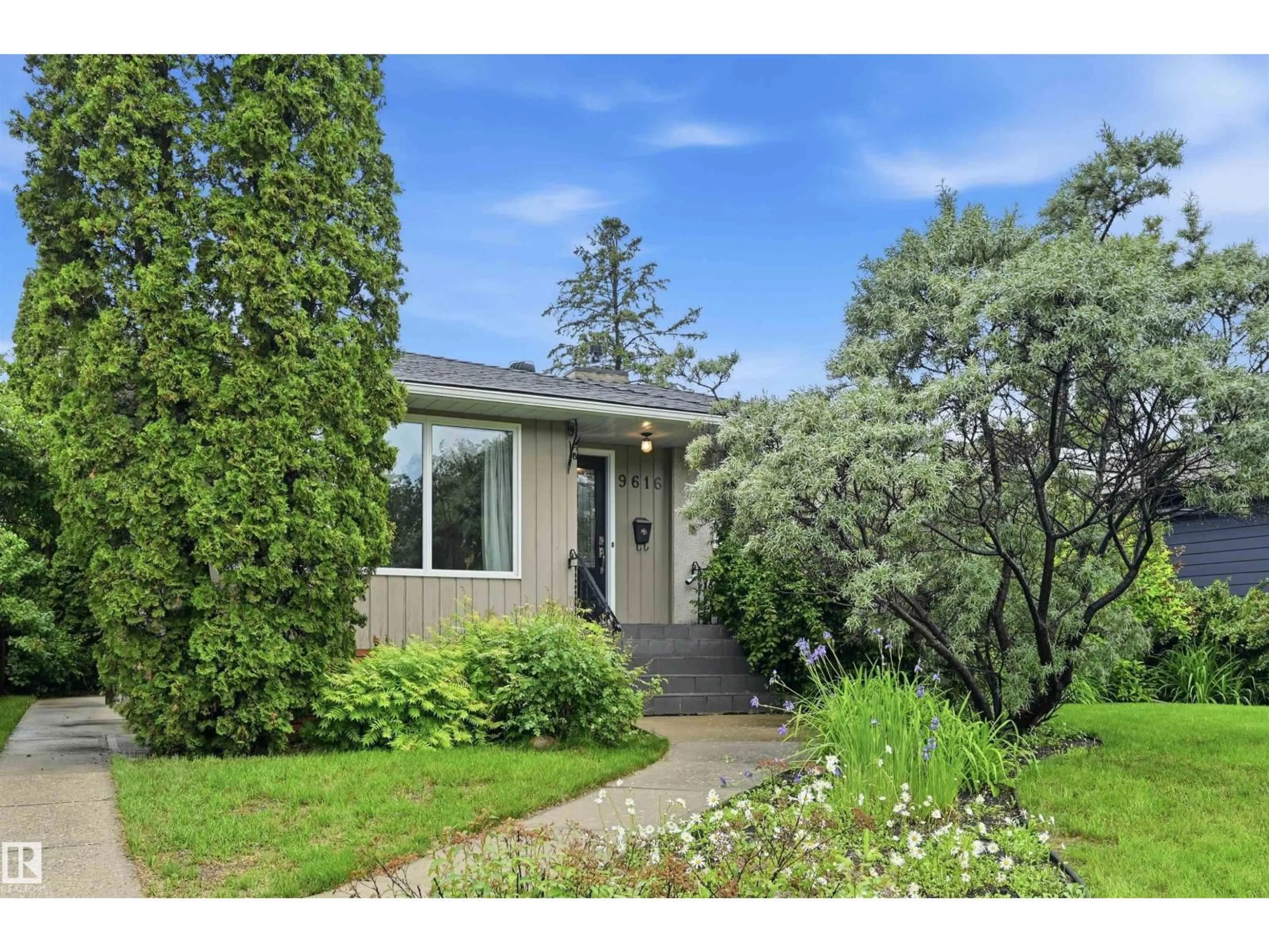 Home with vinyl exterior material, street for NW - 9616 146 ST, Edmonton Alberta T5N2Z1