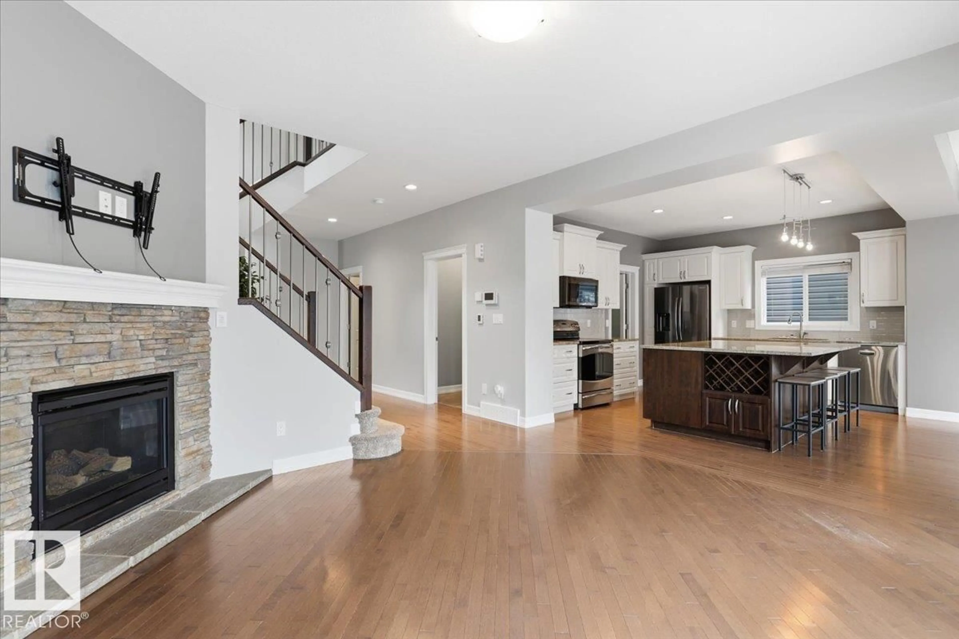 Open concept kitchen, unknown for 291 SHEPPARD CI, Leduc Alberta T9E0T5