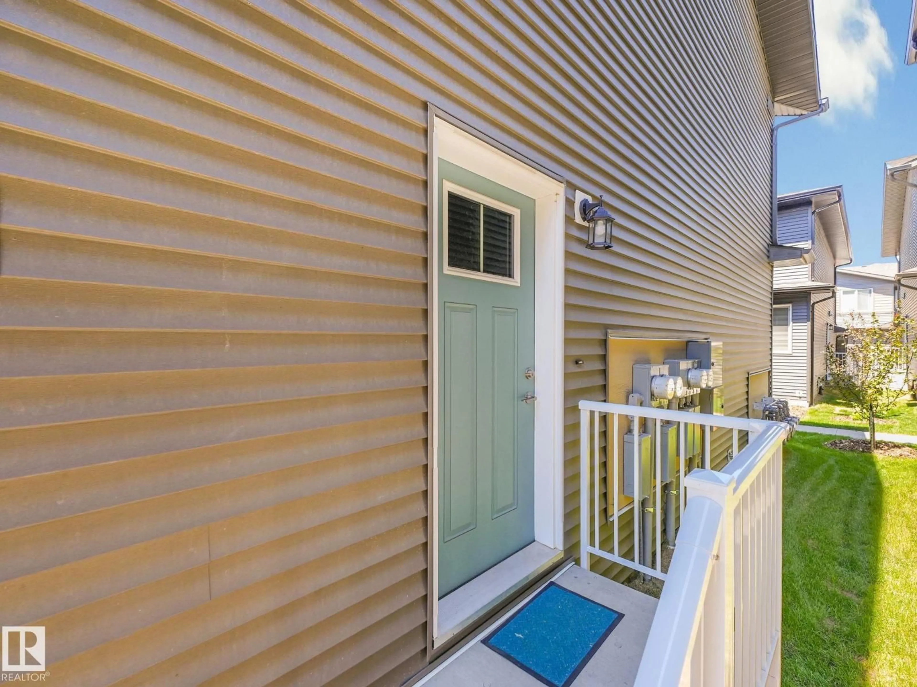Home with vinyl exterior material, street for #30 - 2710 66 ST, Edmonton Alberta T6X3H4