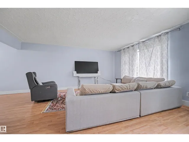 NW - 12707 87 ST, Edmonton 3