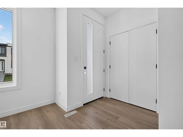 14930 94 AV, Edmonton 3