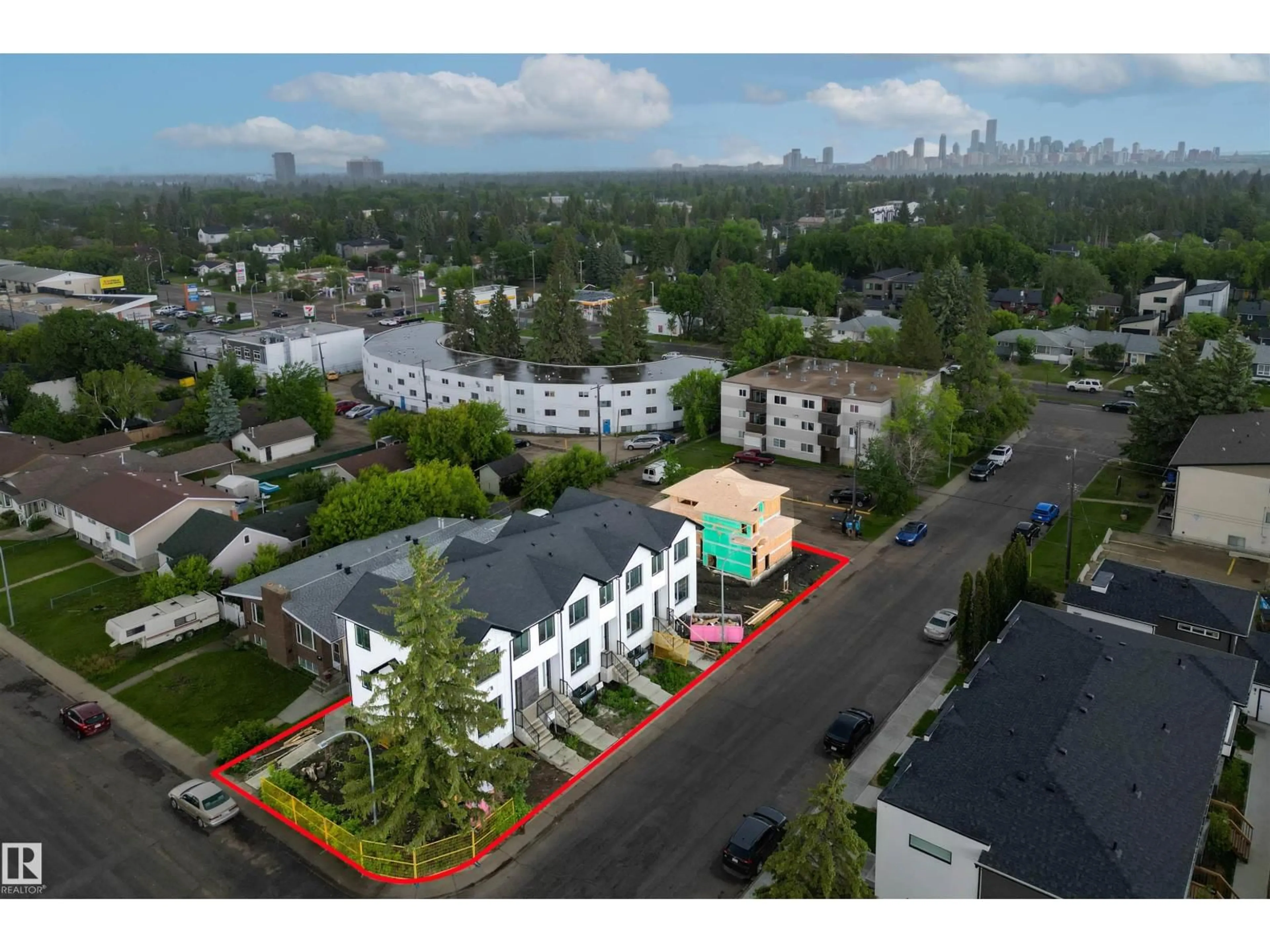 A pic from outside/outdoor area/front of a property/back of a property/a pic from drone, city buildings view from balcony for 14930 94 AV, Edmonton Alberta T5R1G8