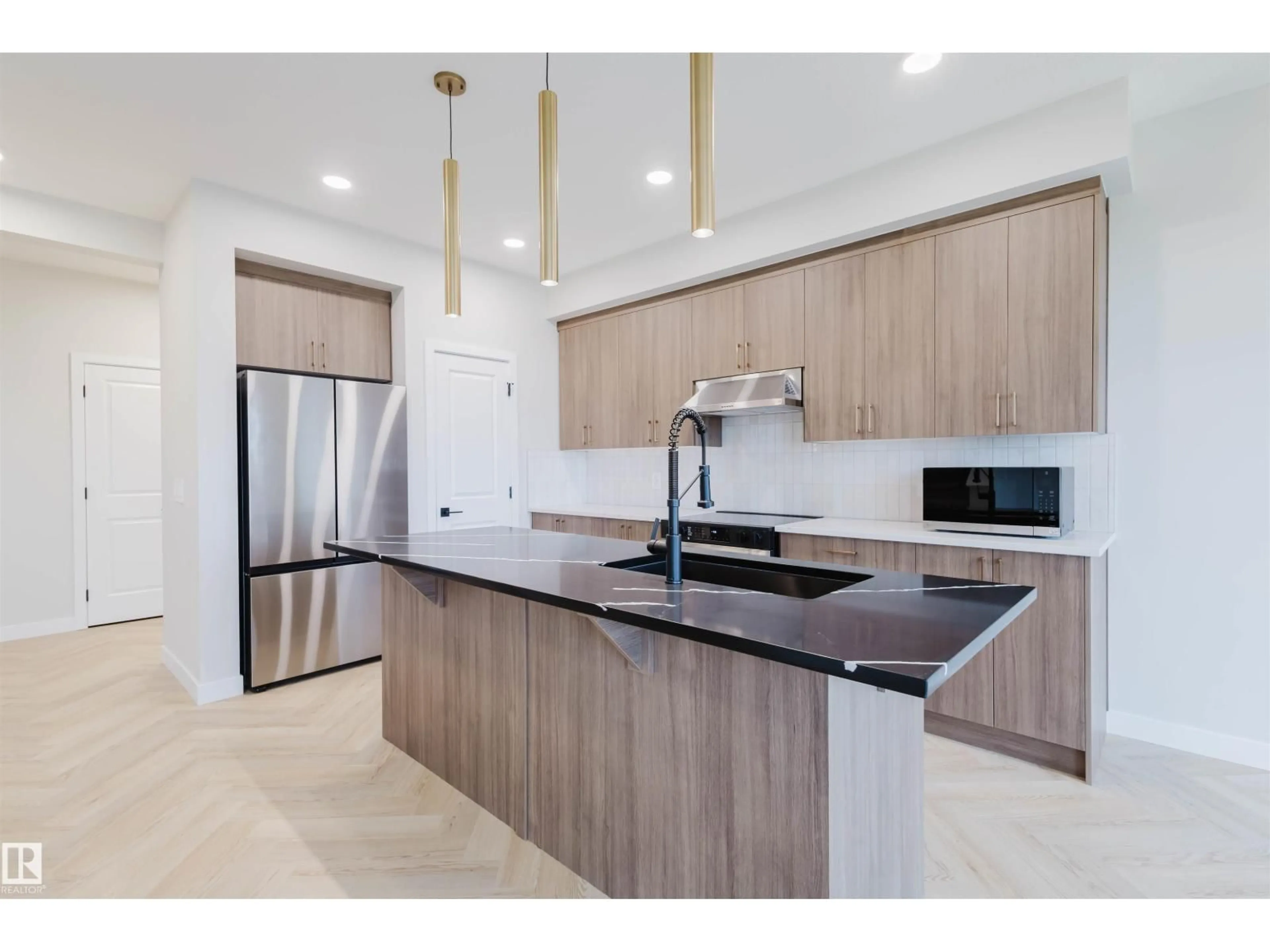 Open concept kitchen, unknown for SW - 8298 KIRIAK LO, Edmonton Alberta T6W5S2