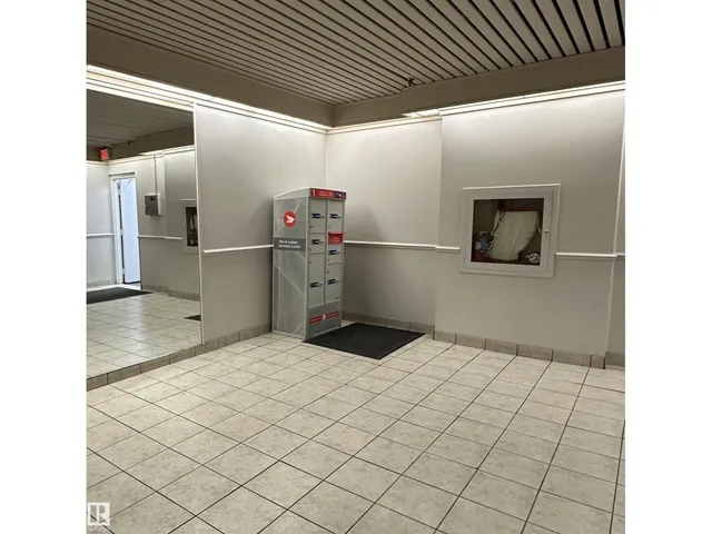 706 - 10145 109 ST NW, Edmonton 4
