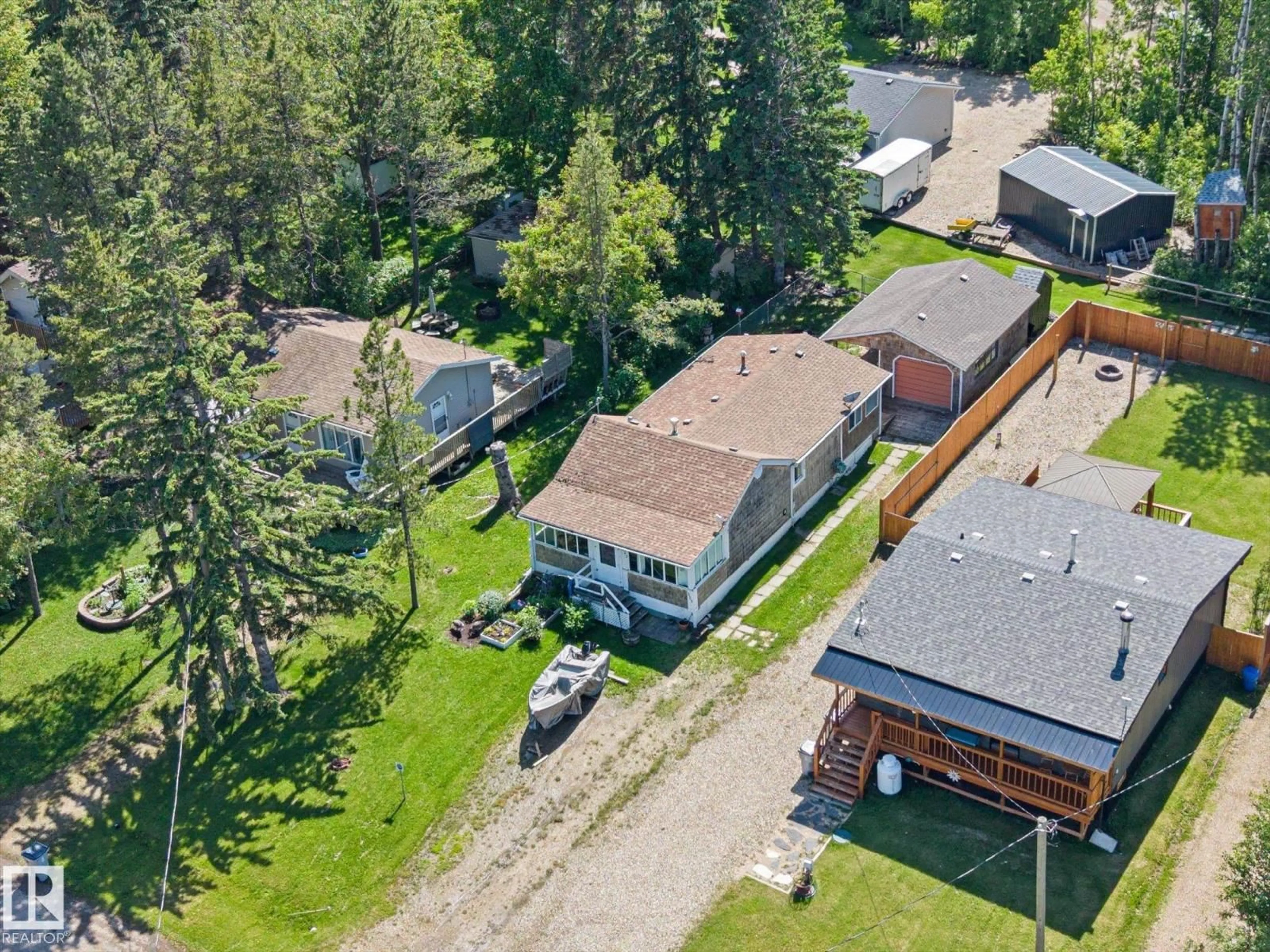 A pic from outside/outdoor area/front of a property/back of a property/a pic from drone, street for 337 CRYSTAL SPRINGS, Rural Wetaskiwin County Alberta T0C2V0