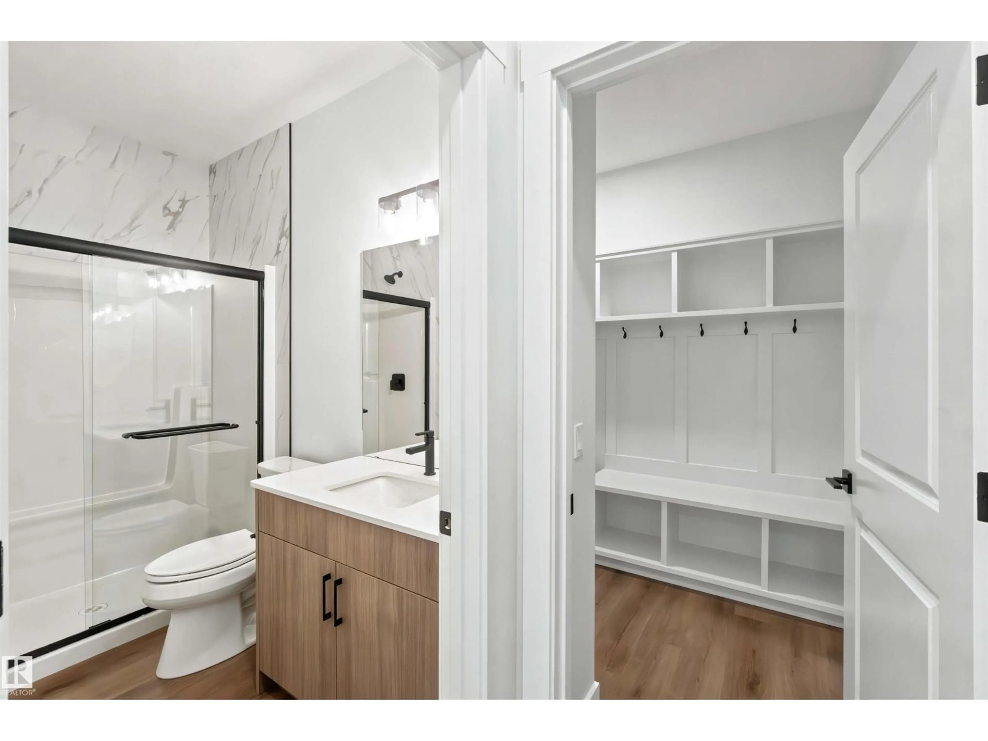 Standard bathroom, unknown for SW - 2232 5 AV, Edmonton Alberta T6X3L8