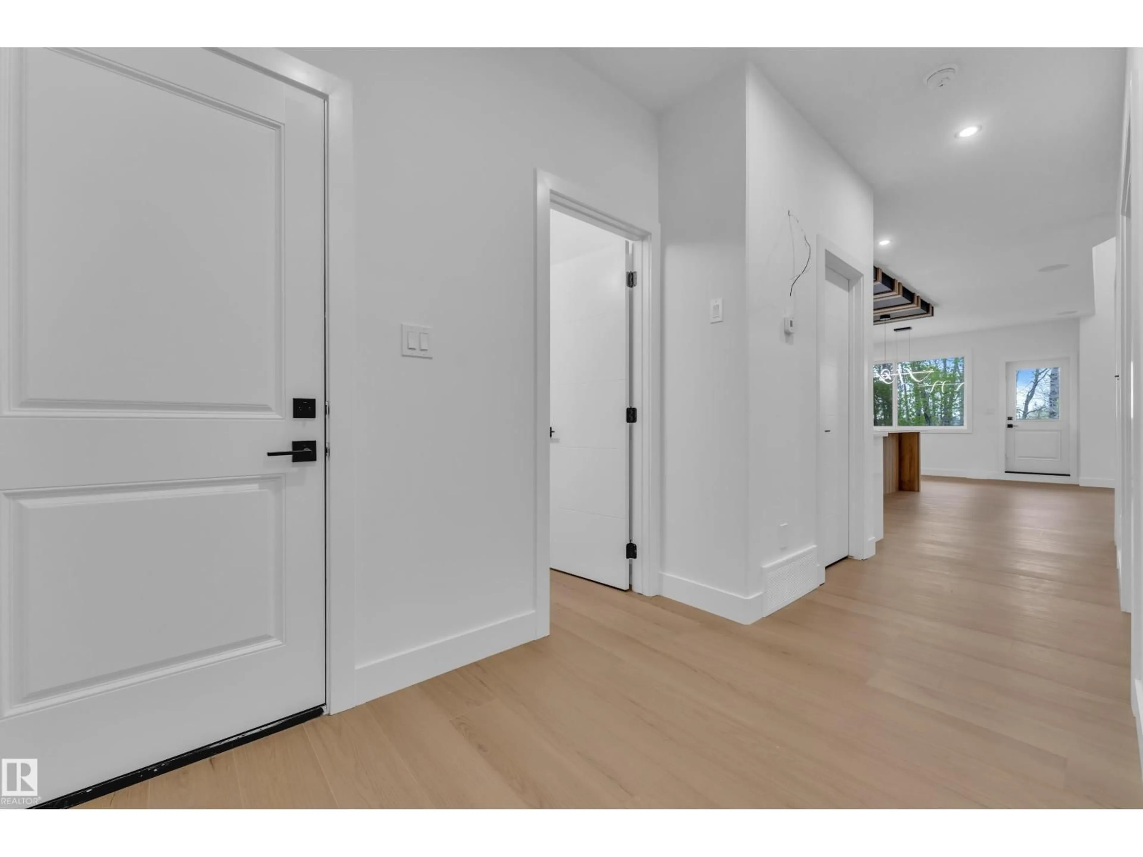 Indoor entryway for 59 RENWYCK PL, Spruce Grove Alberta T7X4G2