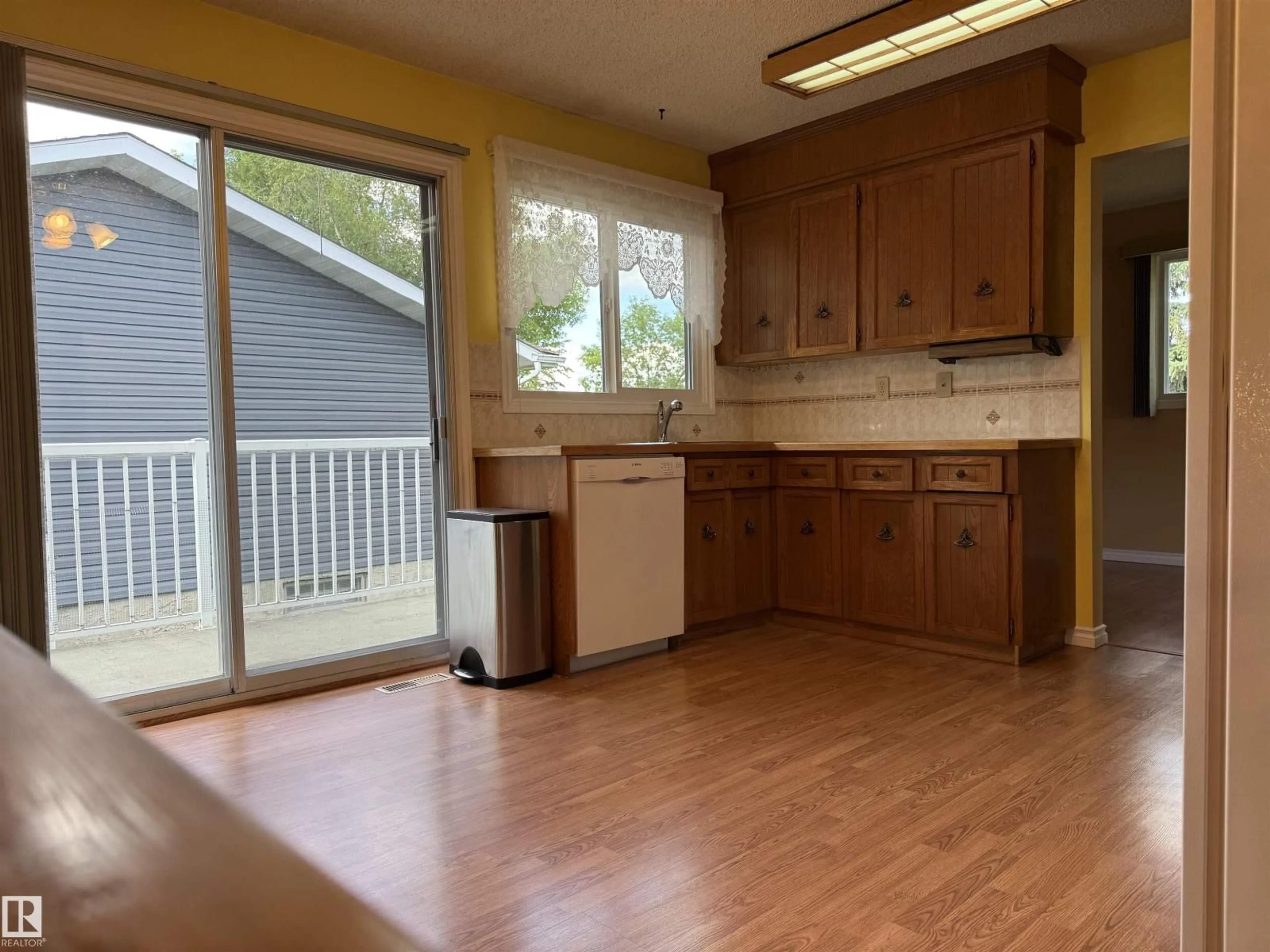A pic of a room for 5503 CENTENNIAL DR, Wetaskiwin Alberta T9A2H1