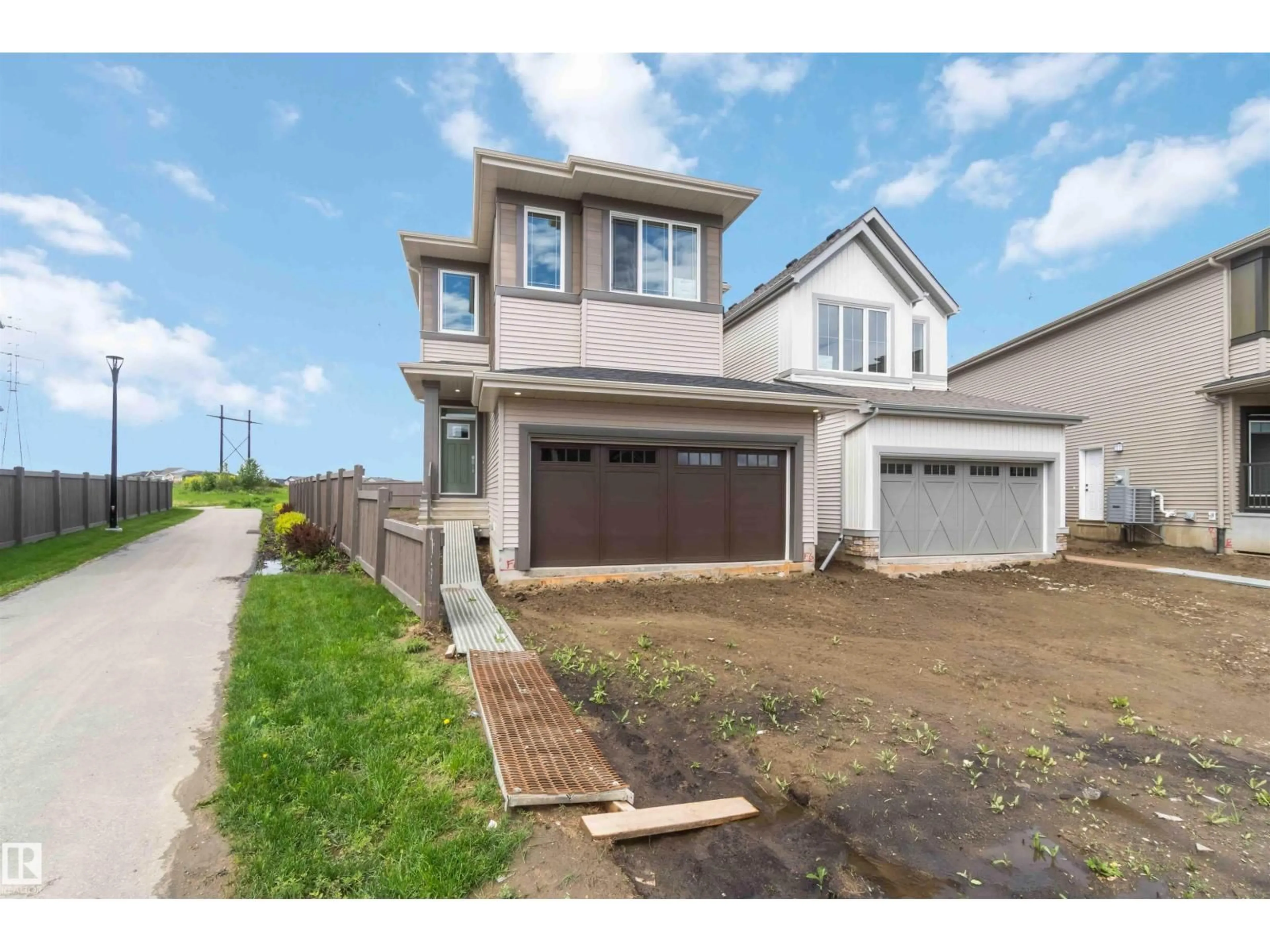 Unknown for 19360 29 AV, Edmonton Alberta T6M3B1