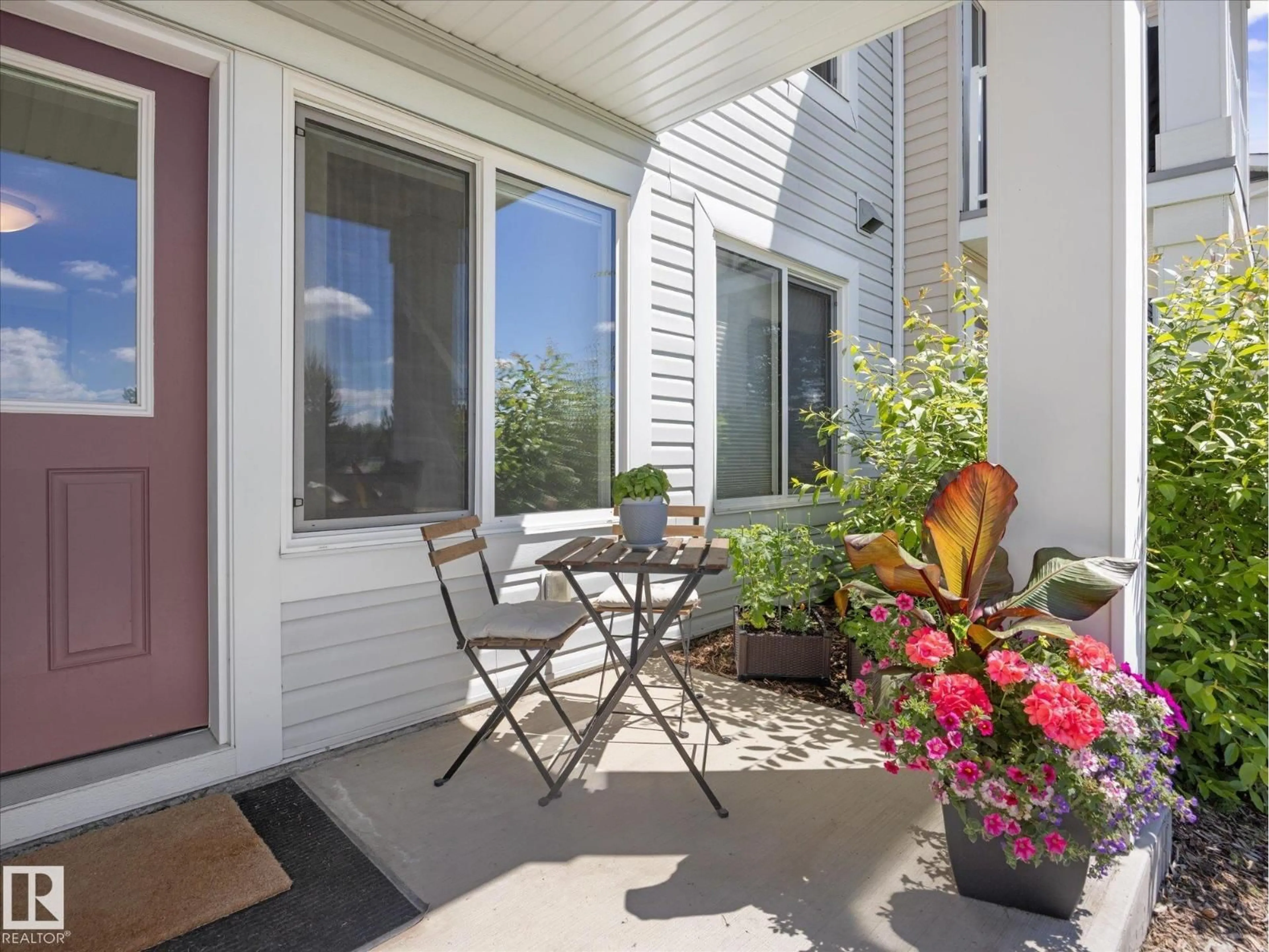 Patio, street for 16 BULYEA RD, Edmonton Alberta T6R0W8