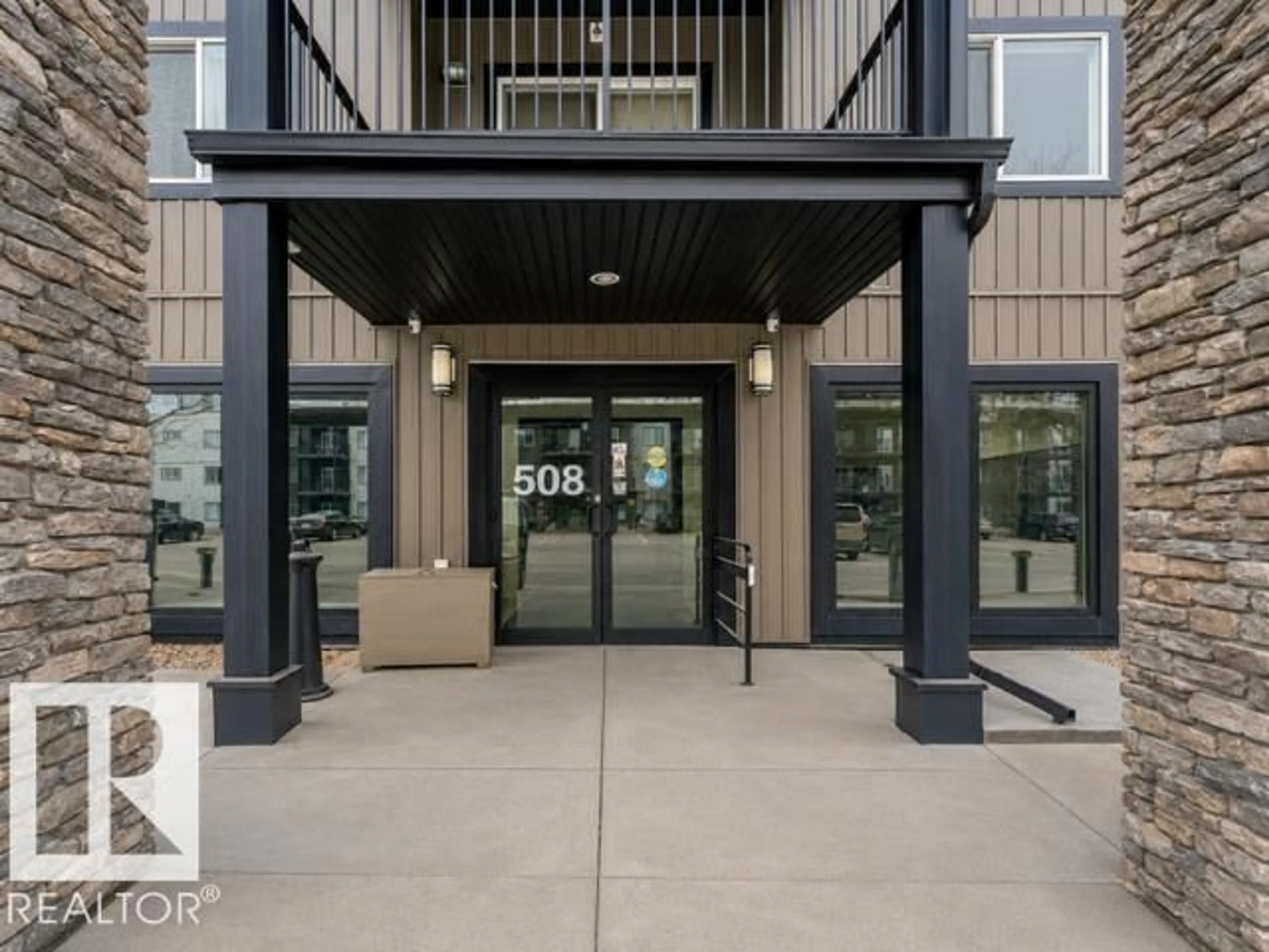 Indoor foyer for #212 - 508 ALBANY WY, Edmonton Alberta T6V0L1