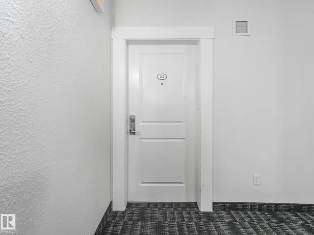 #212 - 508 ALBANY WY, Edmonton 3