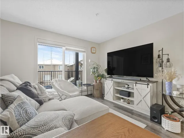 #212 - 508 ALBANY WY, Edmonton 5