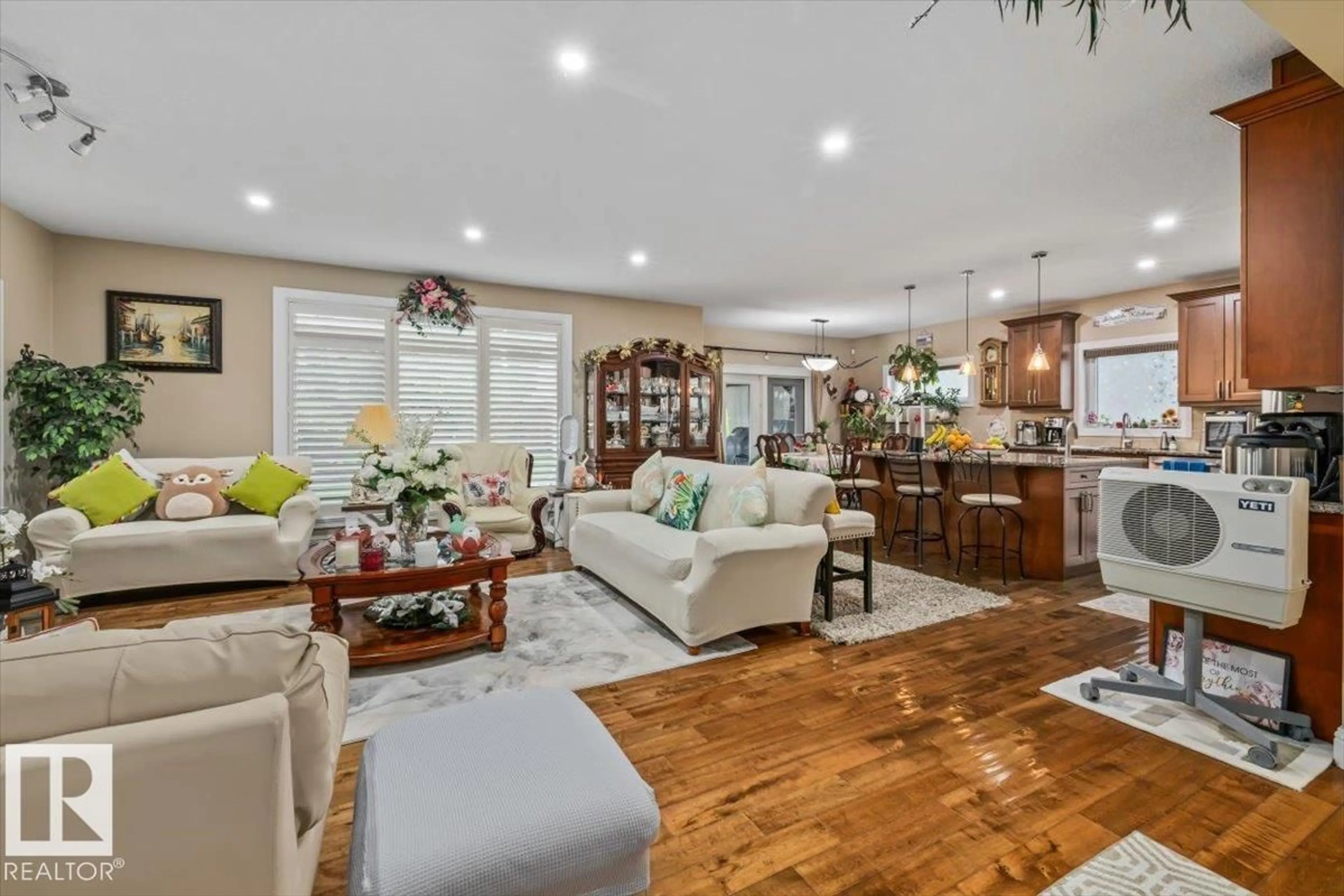 Living room with furniture, unknown for 45 LACOMBE DR, St. Albert Alberta T8N4G8