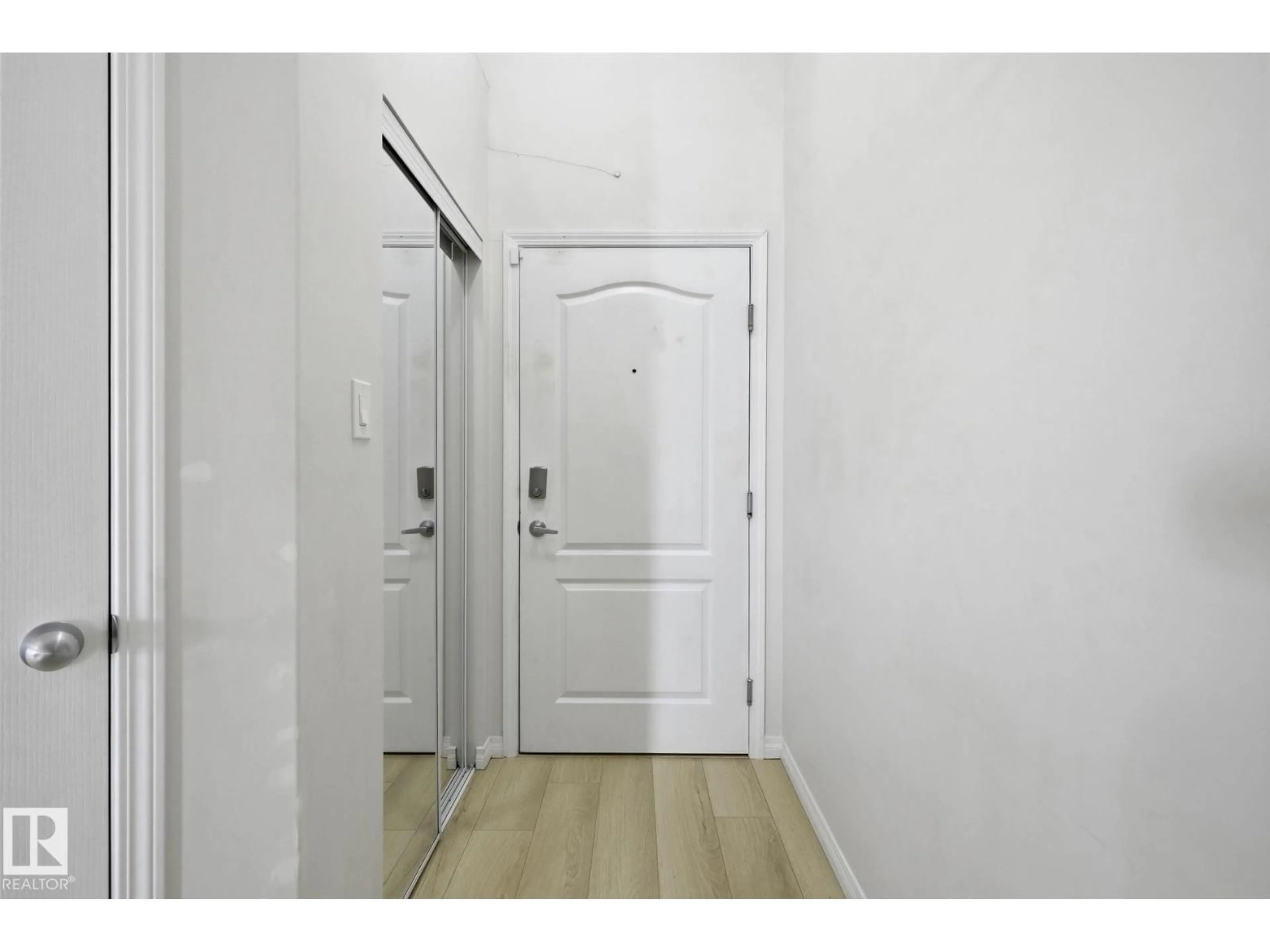 Unknown for #426 - 3425 19 ST, Edmonton Alberta T6T2B5