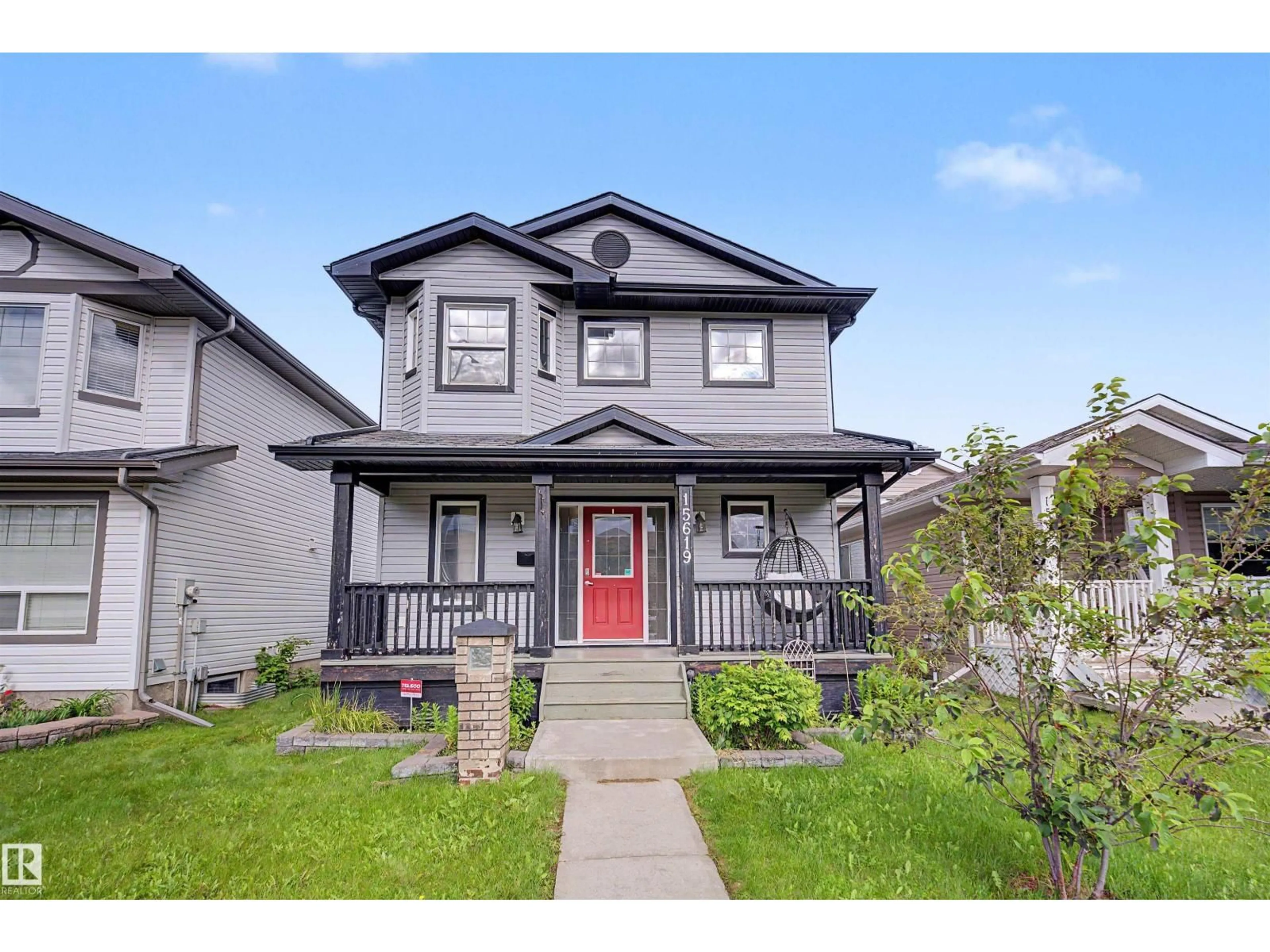 Home with vinyl exterior material, street for NW - 15619 45 ST, Edmonton Alberta T5Y3G8
