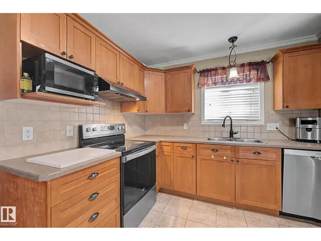 NW - 15619 45 ST, Edmonton 2