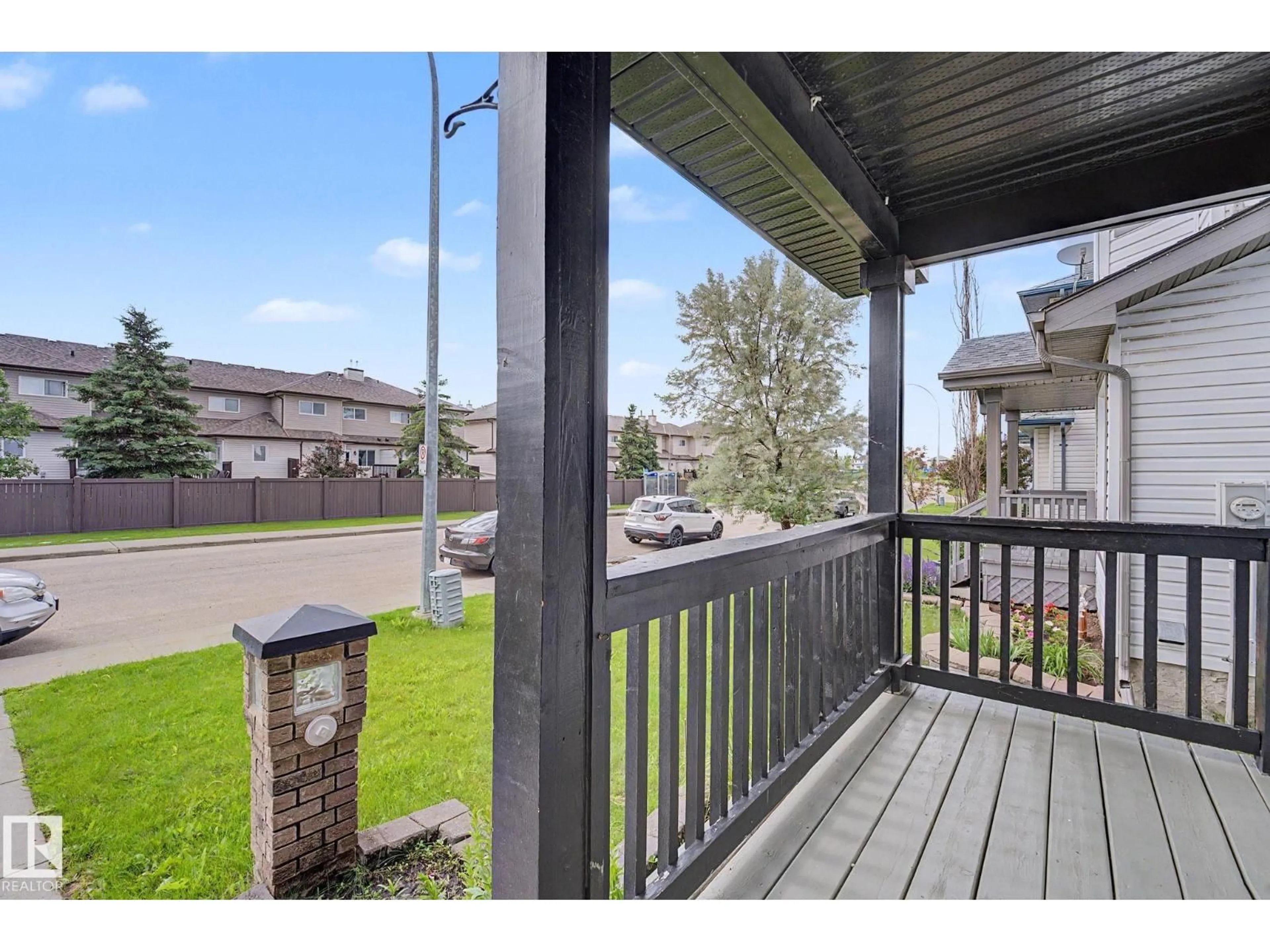 Patio, unknown for NW - 15619 45 ST, Edmonton Alberta T5Y3G8