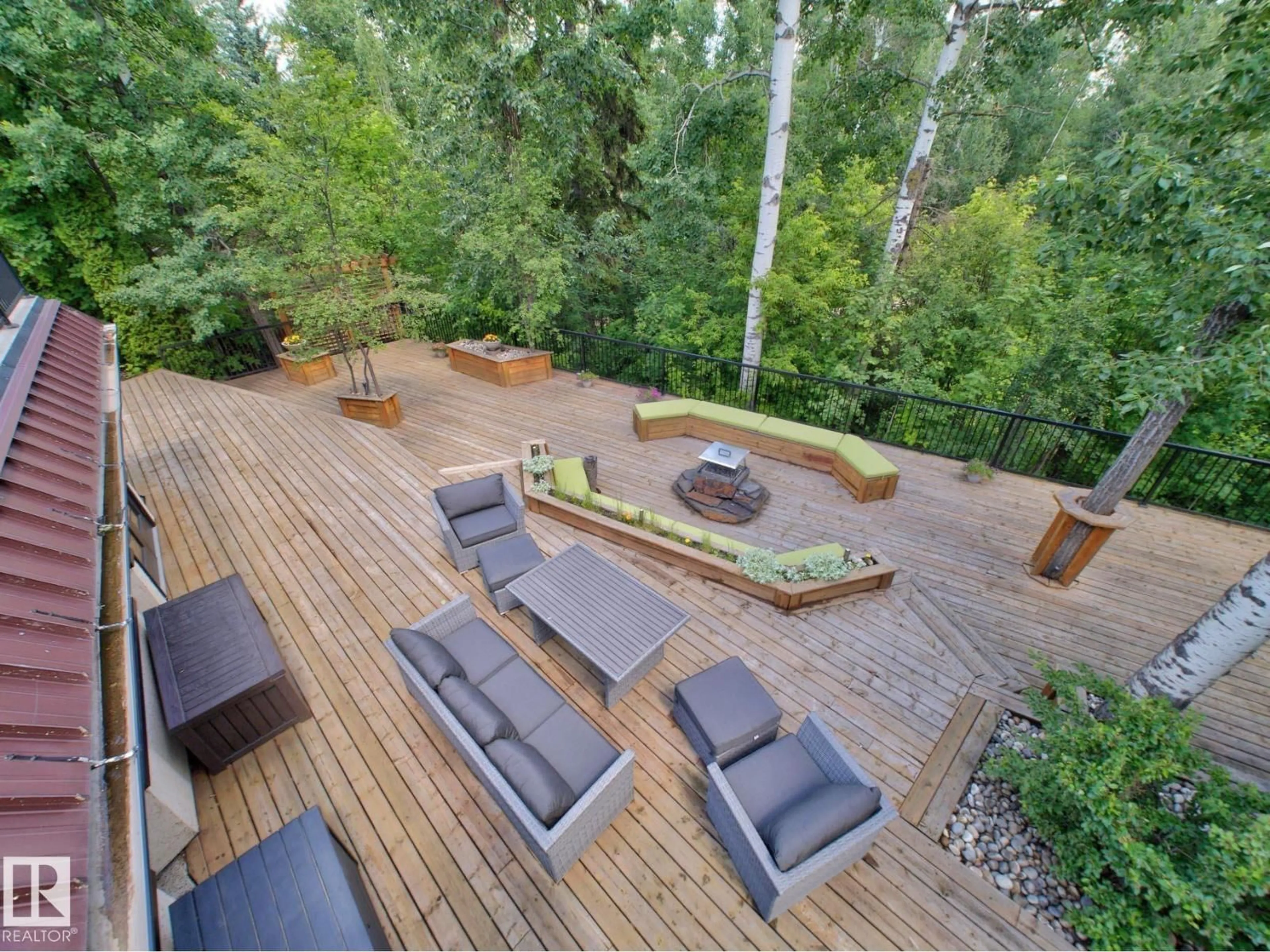 Patio, forest/trees view for 4 GOULD PL, St. Albert Alberta T8N1R8