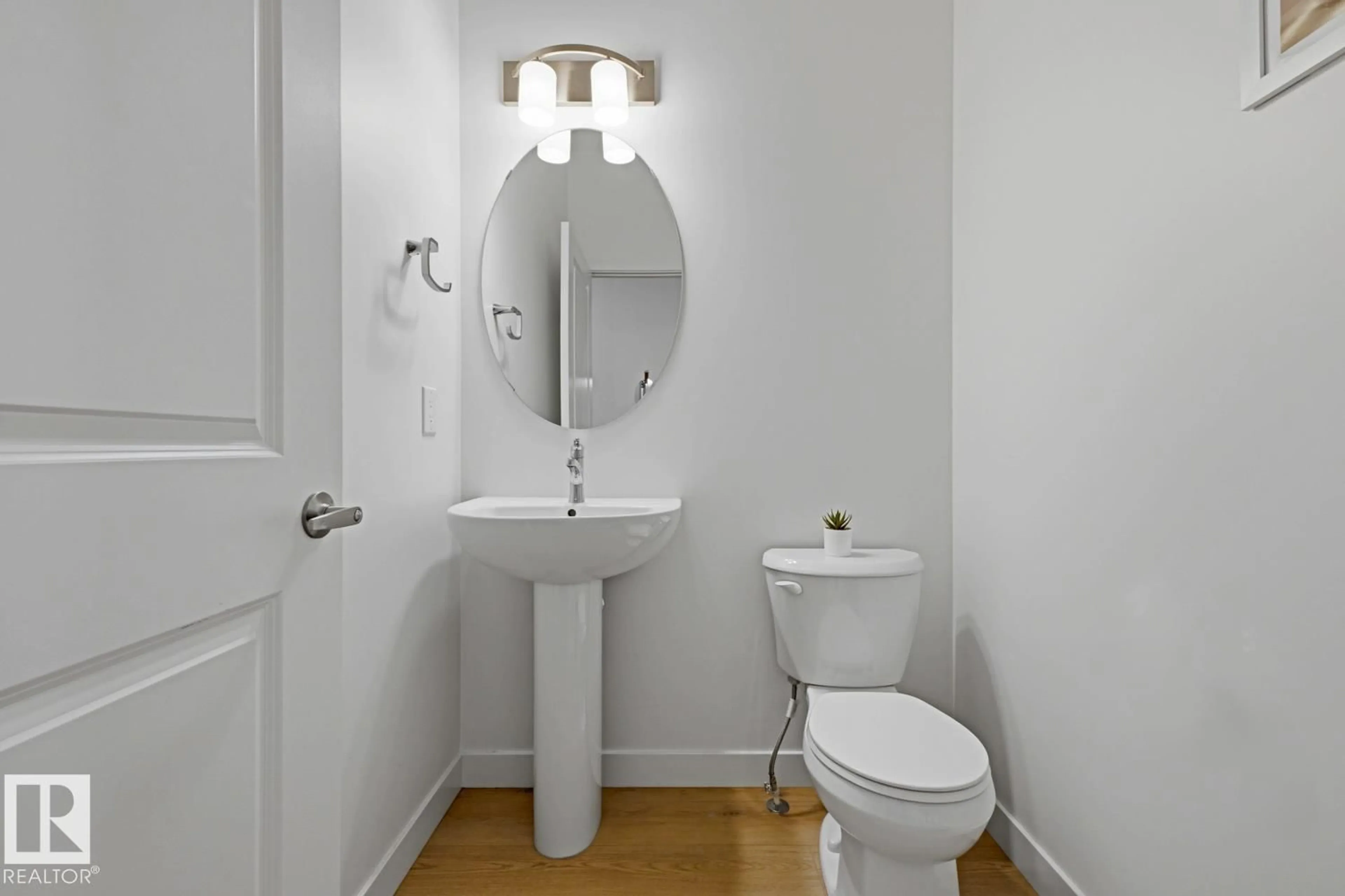 Standard bathroom, unknown for 22924 82 AVE AVE, Edmonton Alberta T5T4N5