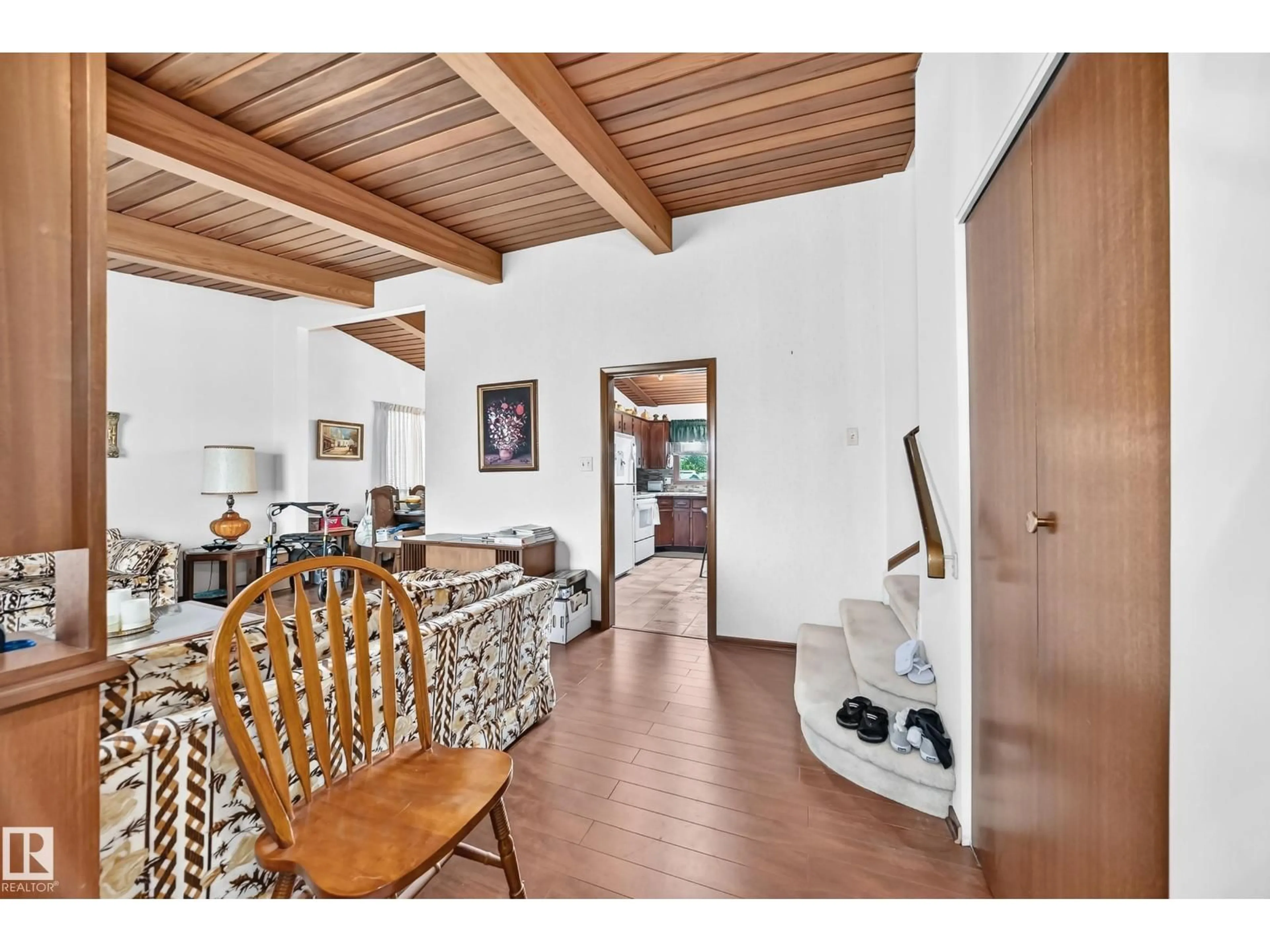 Unknown for NW - 13804 87 ST, Edmonton Alberta T5E3E9