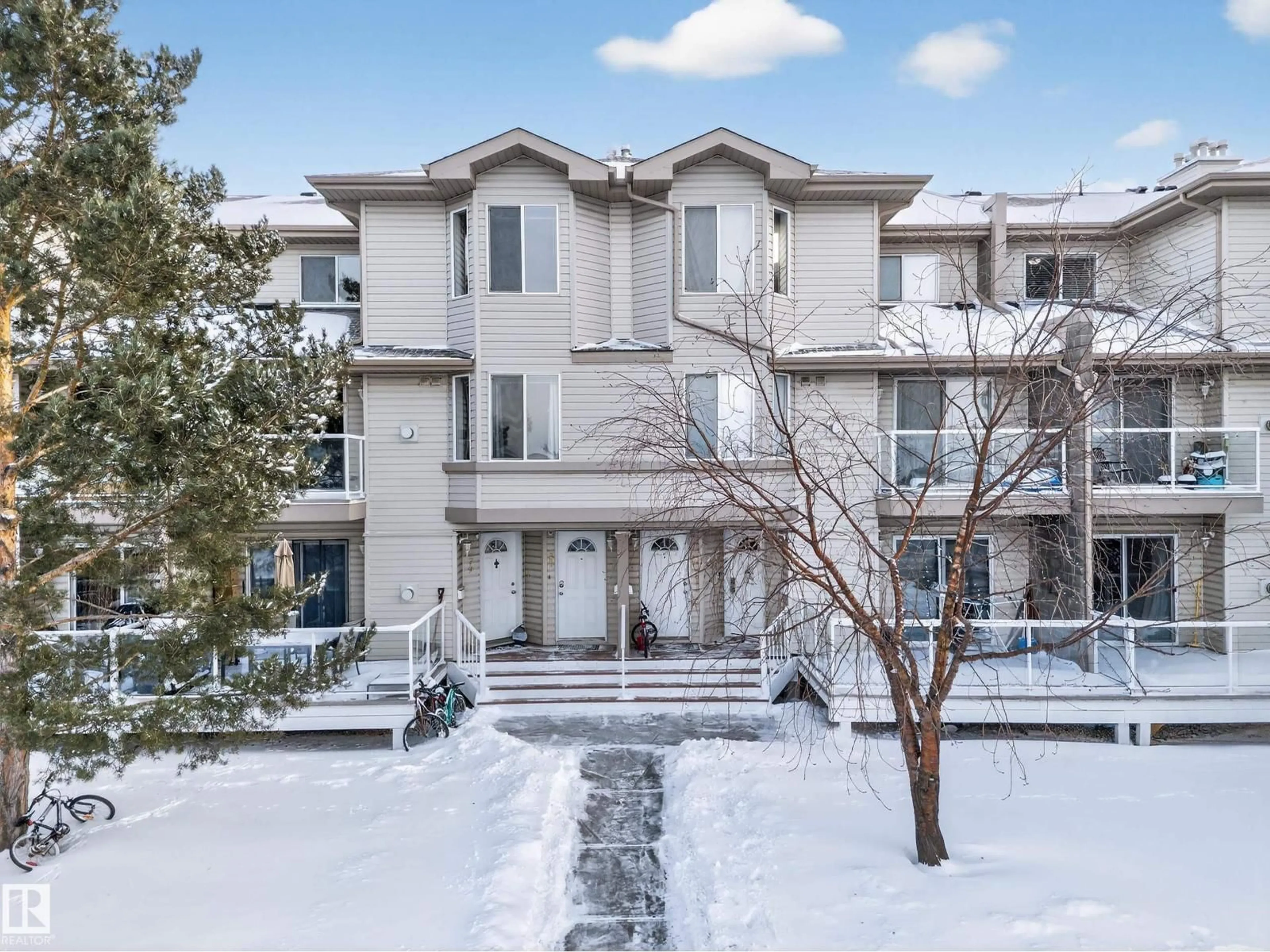 A pic from outside/outdoor area/front of a property/back of a property/a pic from drone, mountain view for #80 - 2505 42 ST, Edmonton Alberta T6L7G8