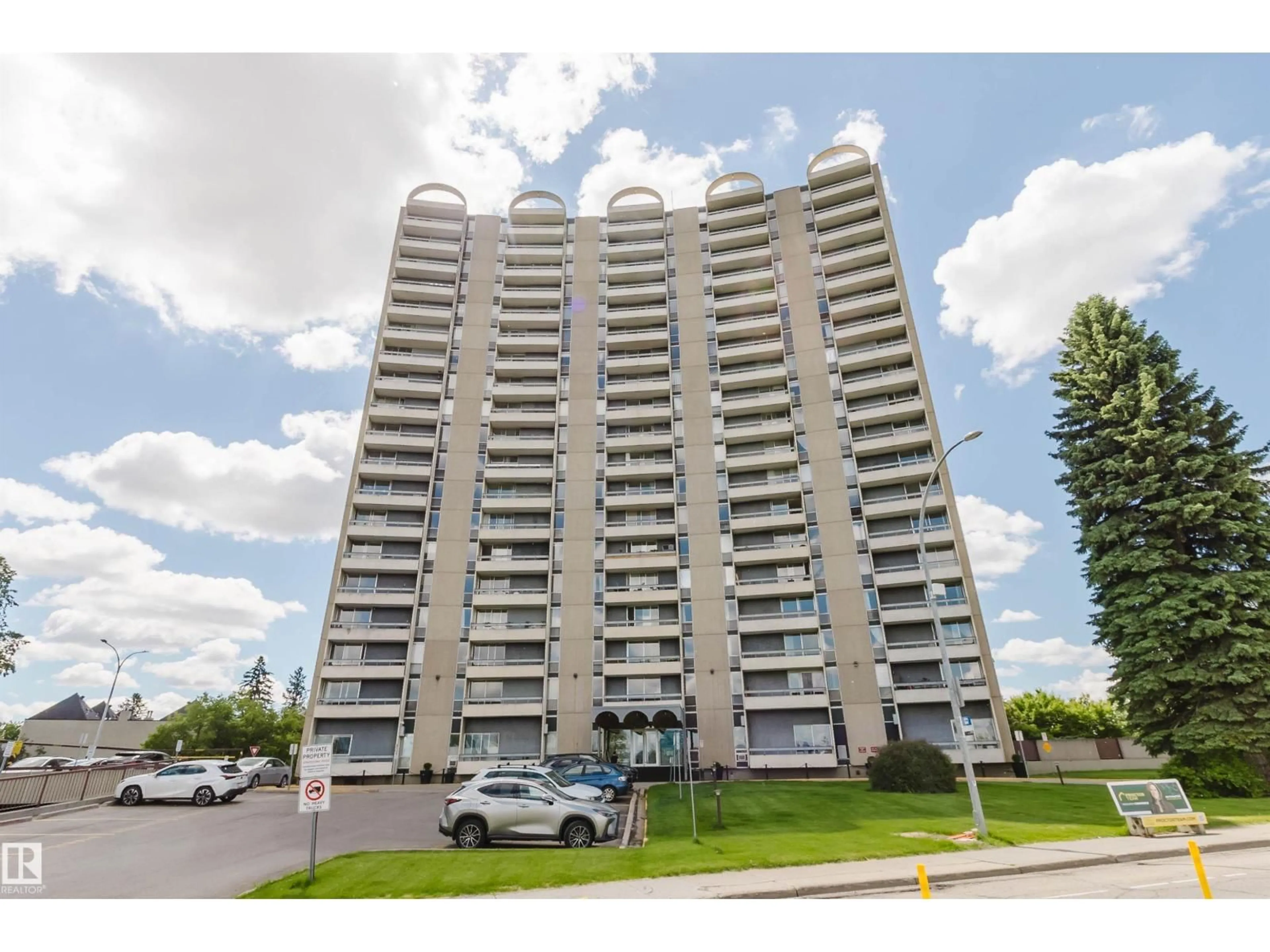 Unknown for #904 - 10883 SASKATCHEWAN DR, Edmonton Alberta T6E4S6