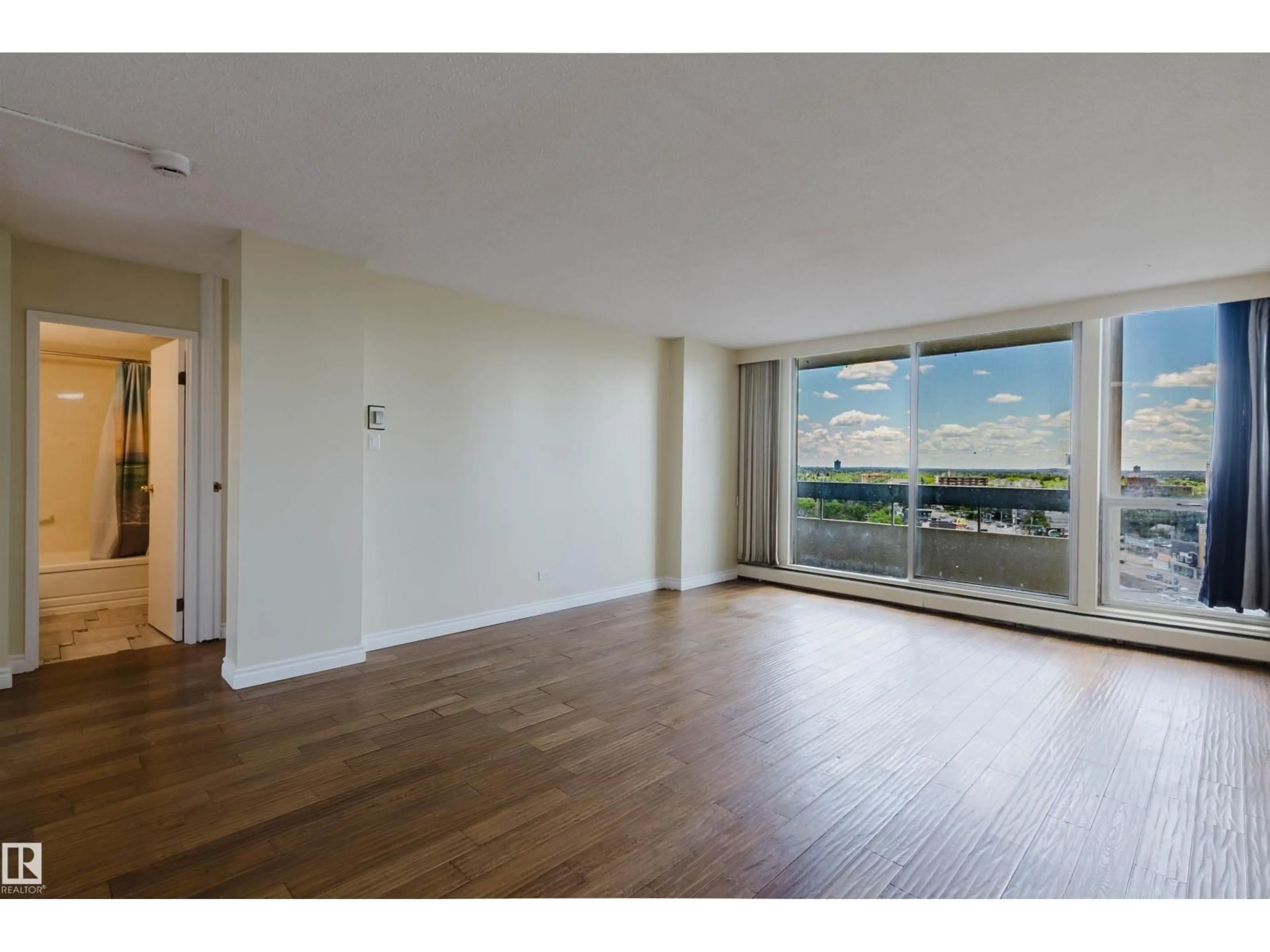 A pic of a room for #904 - 10883 SASKATCHEWAN DR, Edmonton Alberta T6E4S6