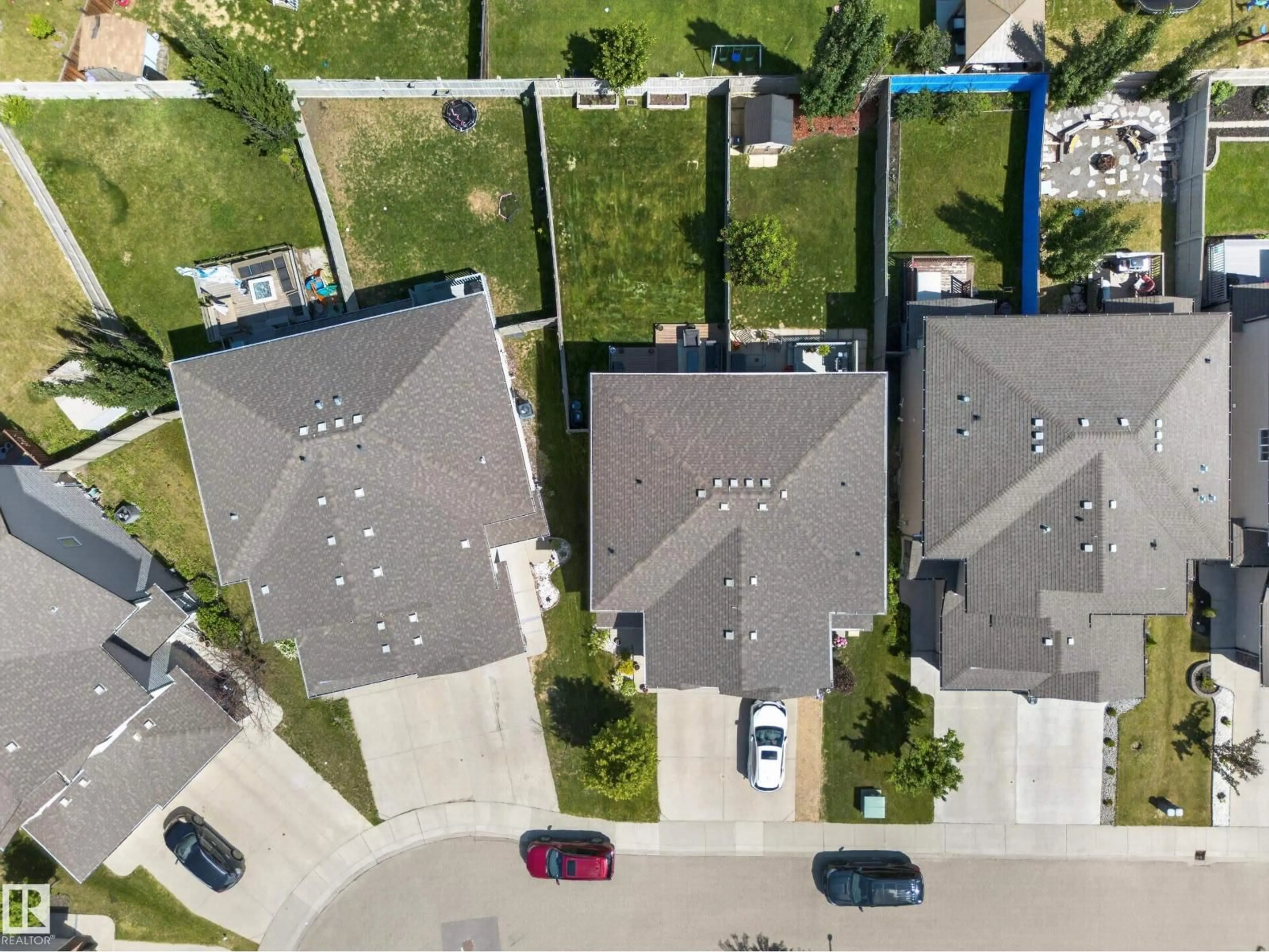 A pic from outside/outdoor area/front of a property/back of a property/a pic from drone, street for NW - 16537 134 ST, Edmonton Alberta T6V0G6