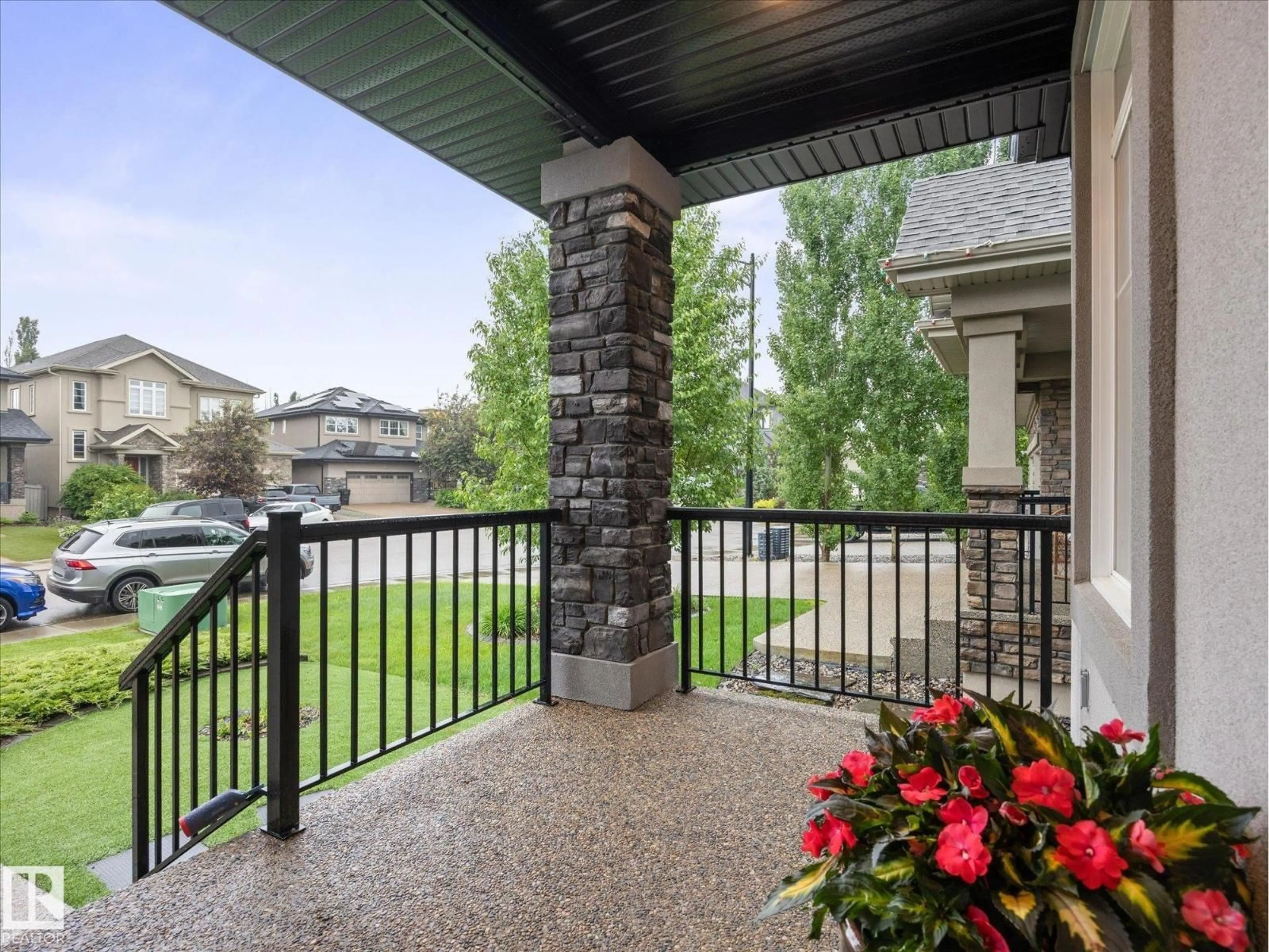 Patio, unknown for 2307 WARRY CO SW, Edmonton Alberta T6W0N9