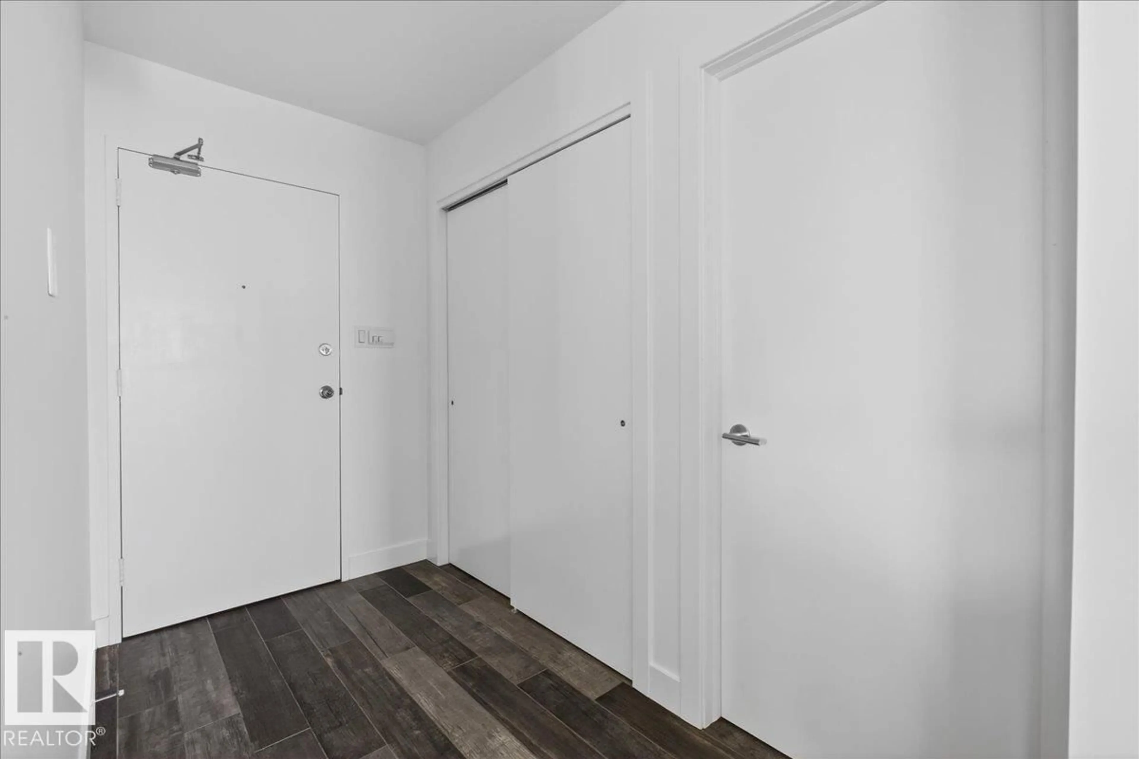 A pic of a room for 9835 - 1806 113 ST, Edmonton Alberta T5K1N4