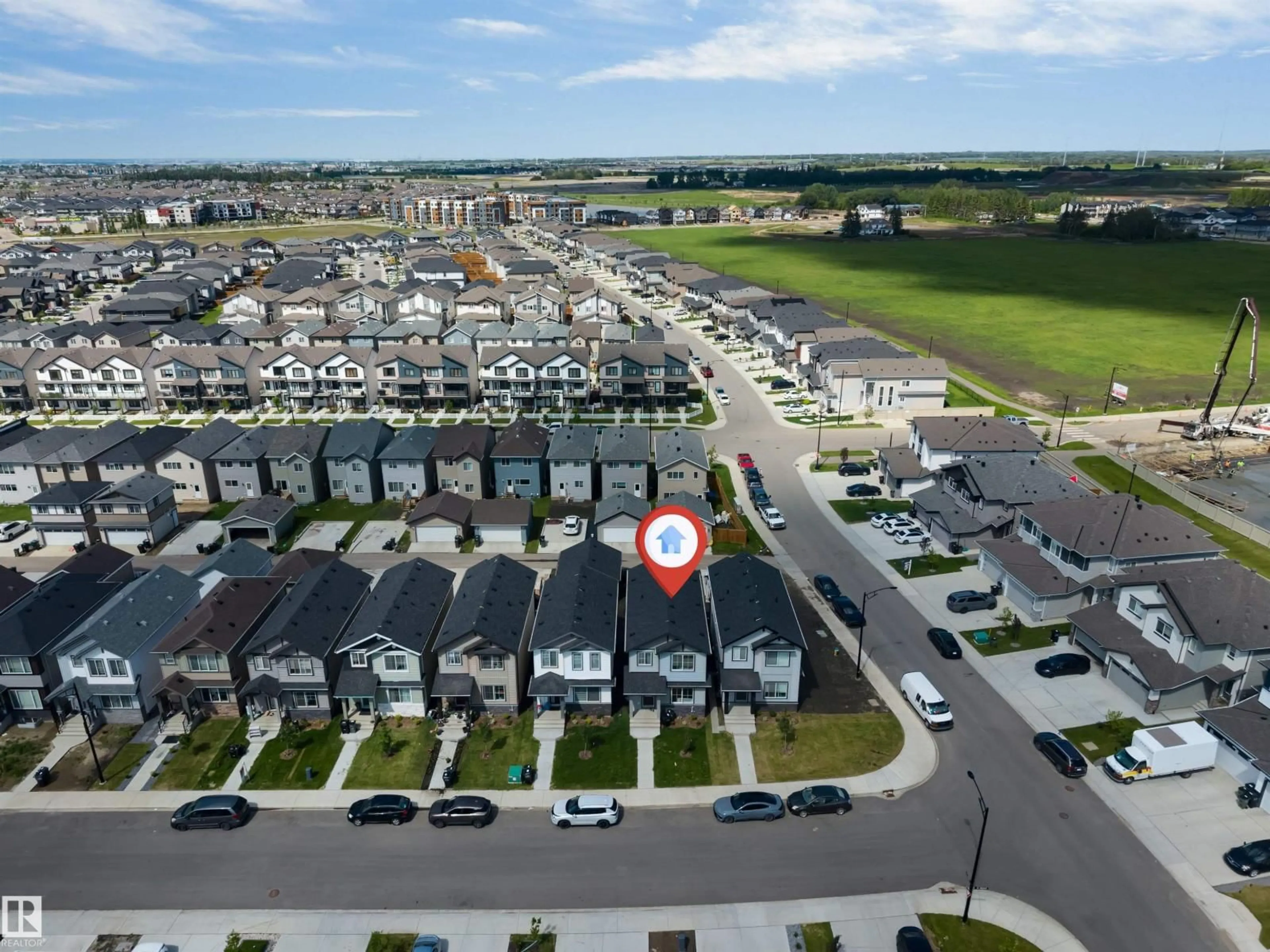 A pic from outside/outdoor area/front of a property/back of a property/a pic from drone, street for NW - 1208 14 AVE, Edmonton Alberta T6T2W2
