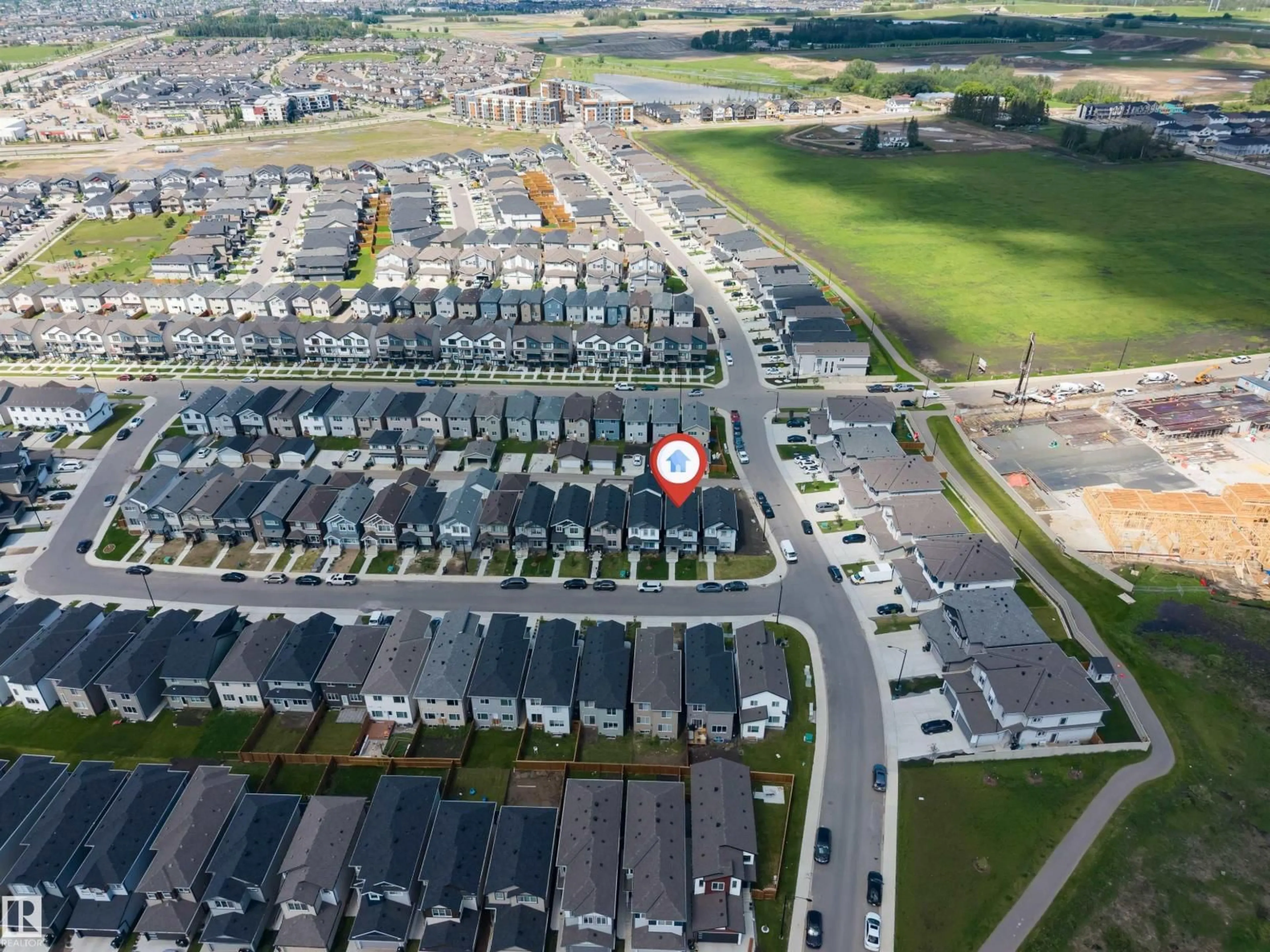 A pic from outside/outdoor area/front of a property/back of a property/a pic from drone, street for NW - 1208 14 AVE, Edmonton Alberta T6T2W2