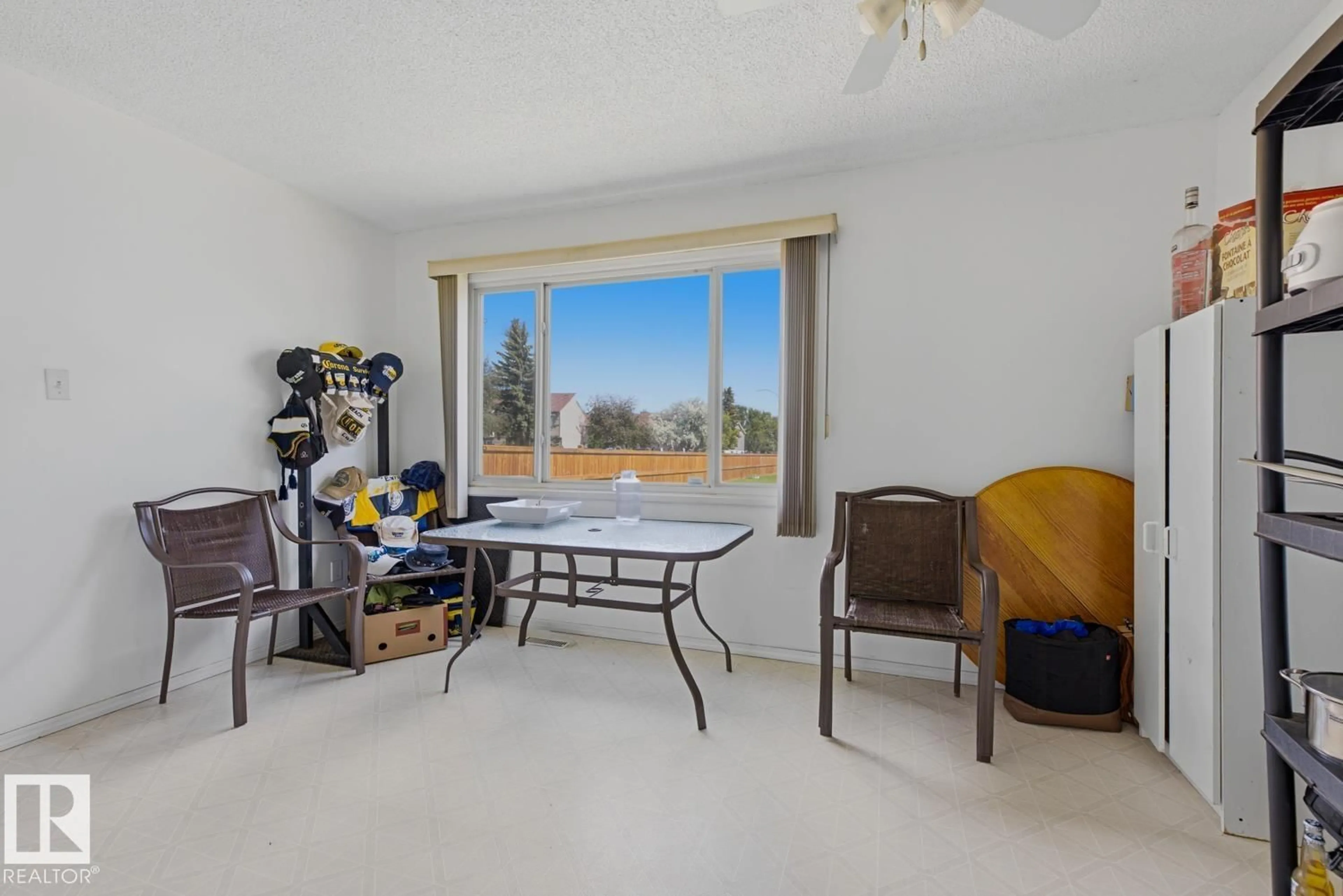 A pic of a room for #269 - 3307 116A AV, Edmonton Alberta T5W5J9