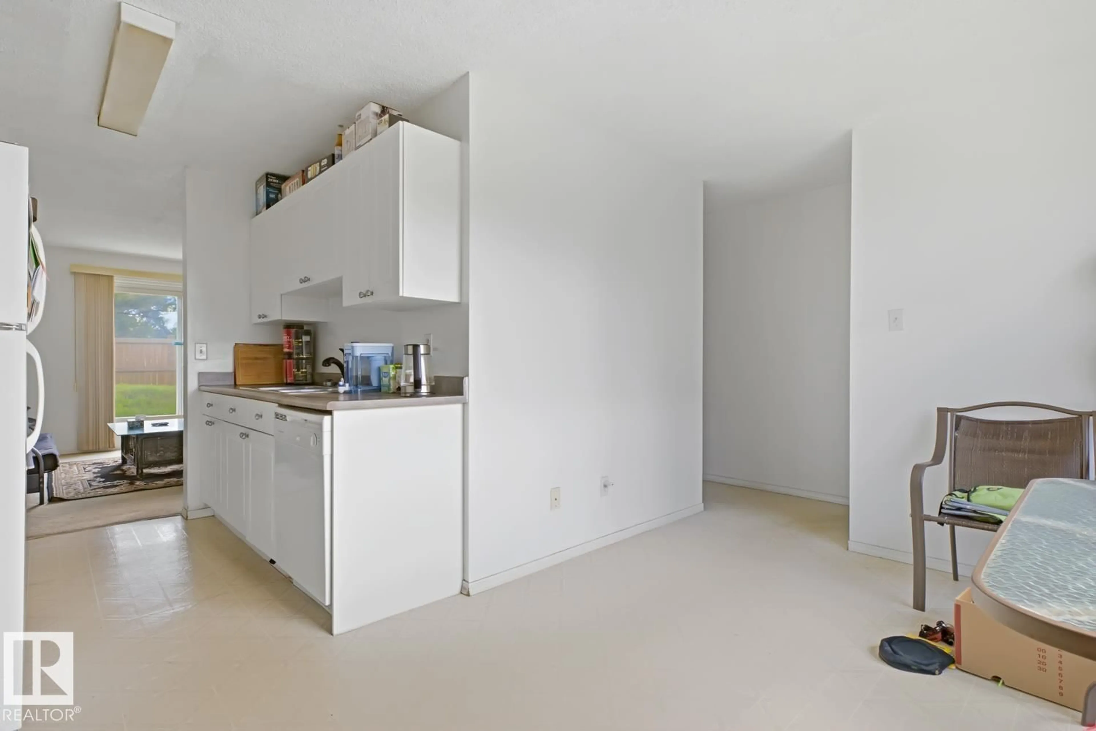 Standard kitchen, unknown for #269 - 3307 116A AV, Edmonton Alberta T5W5J9