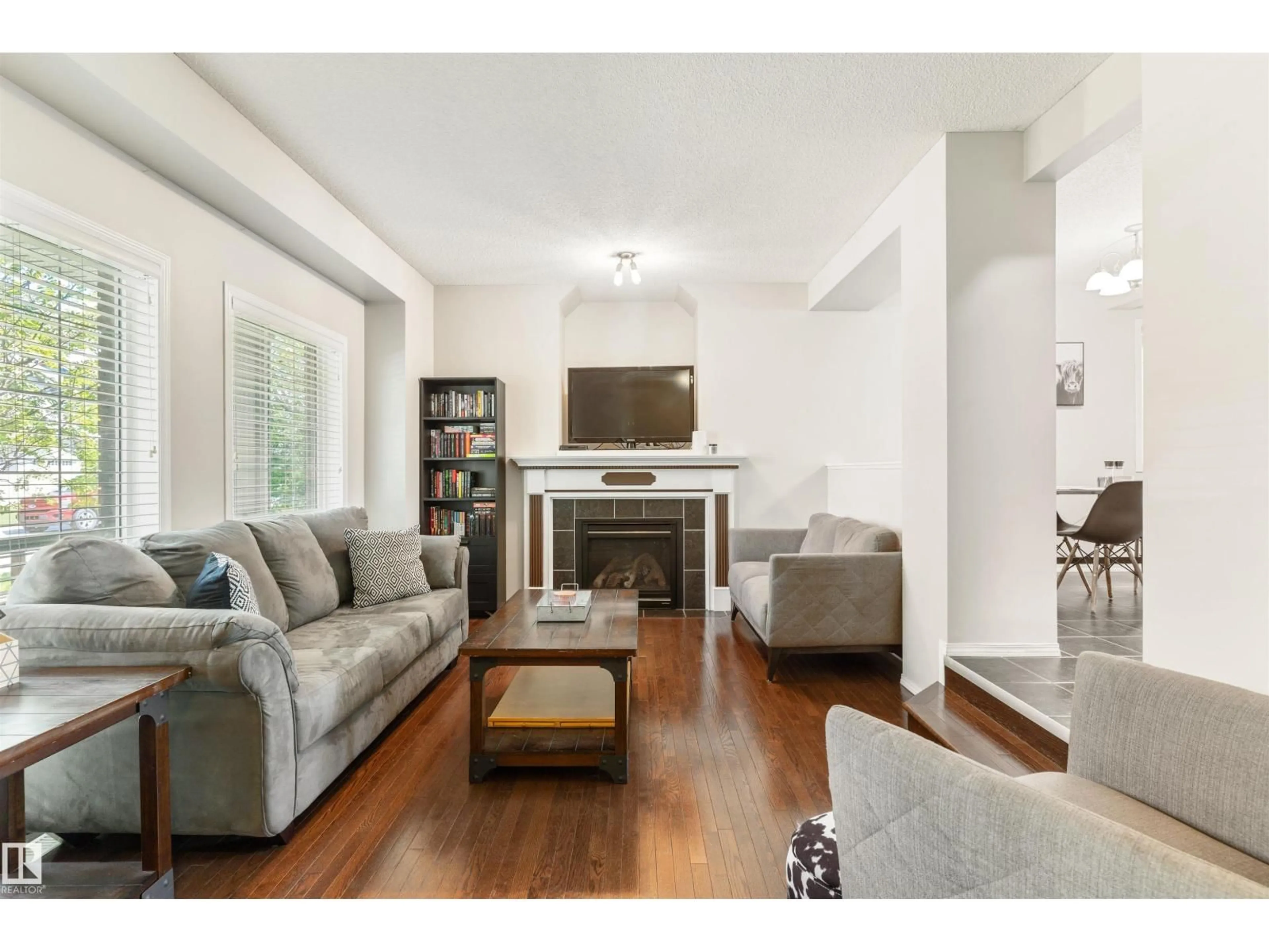 Living room with furniture, unknown for 8774 STEIN LN, Edmonton Alberta T6R0L5