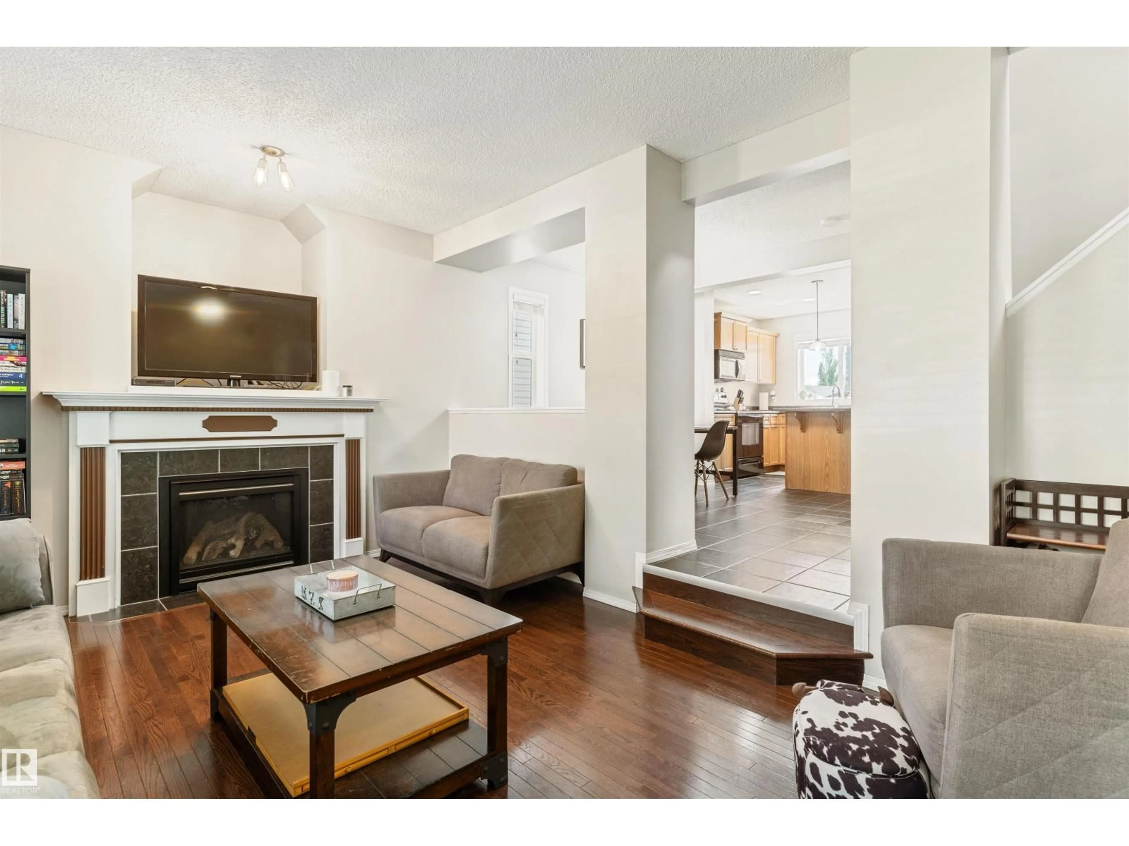 Living room with furniture, unknown for 8774 STEIN LN, Edmonton Alberta T6R0L5