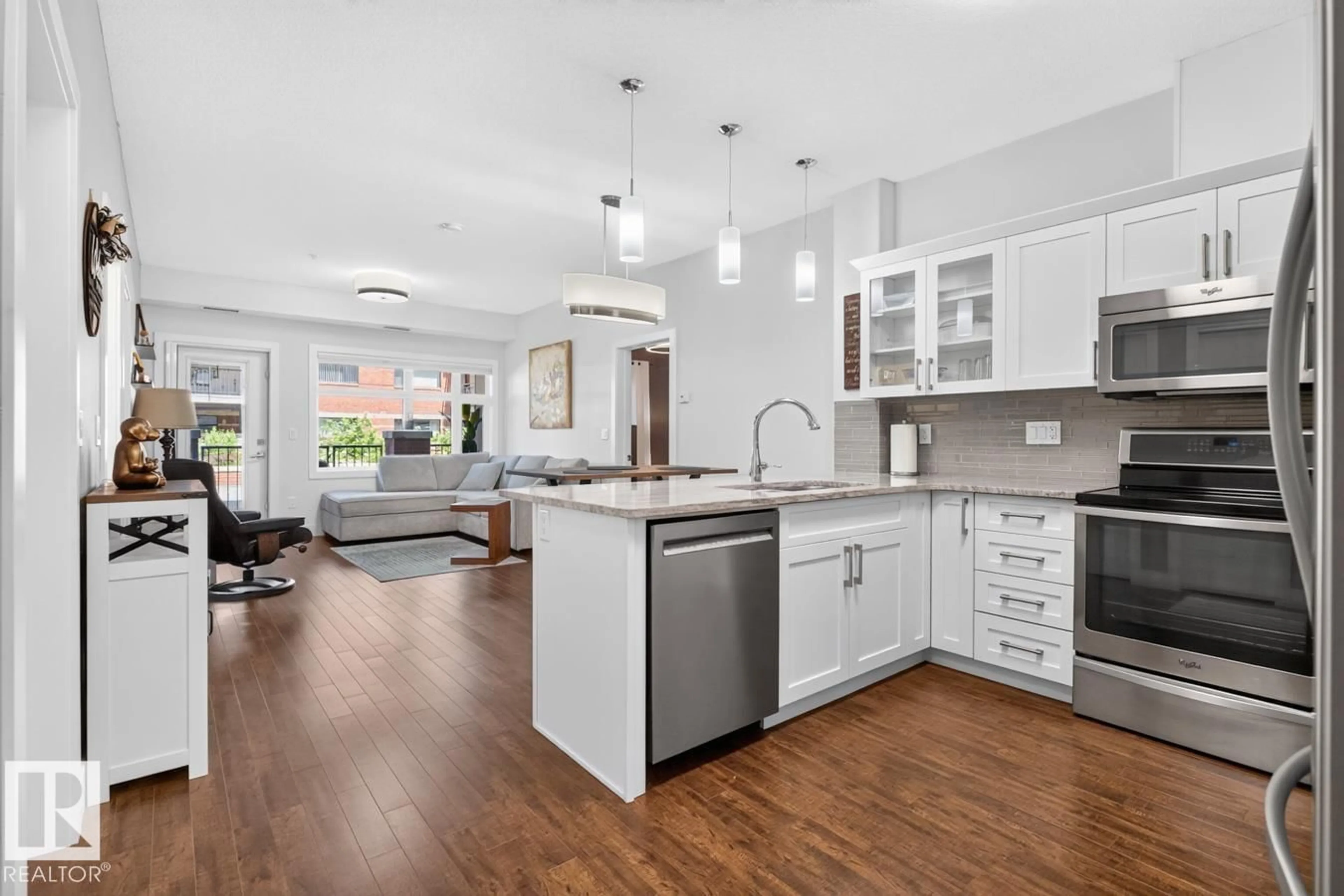 Open concept kitchen, unknown for 105 - 111 FESTIVAL WY, Sherwood Park Alberta T8A4Y4