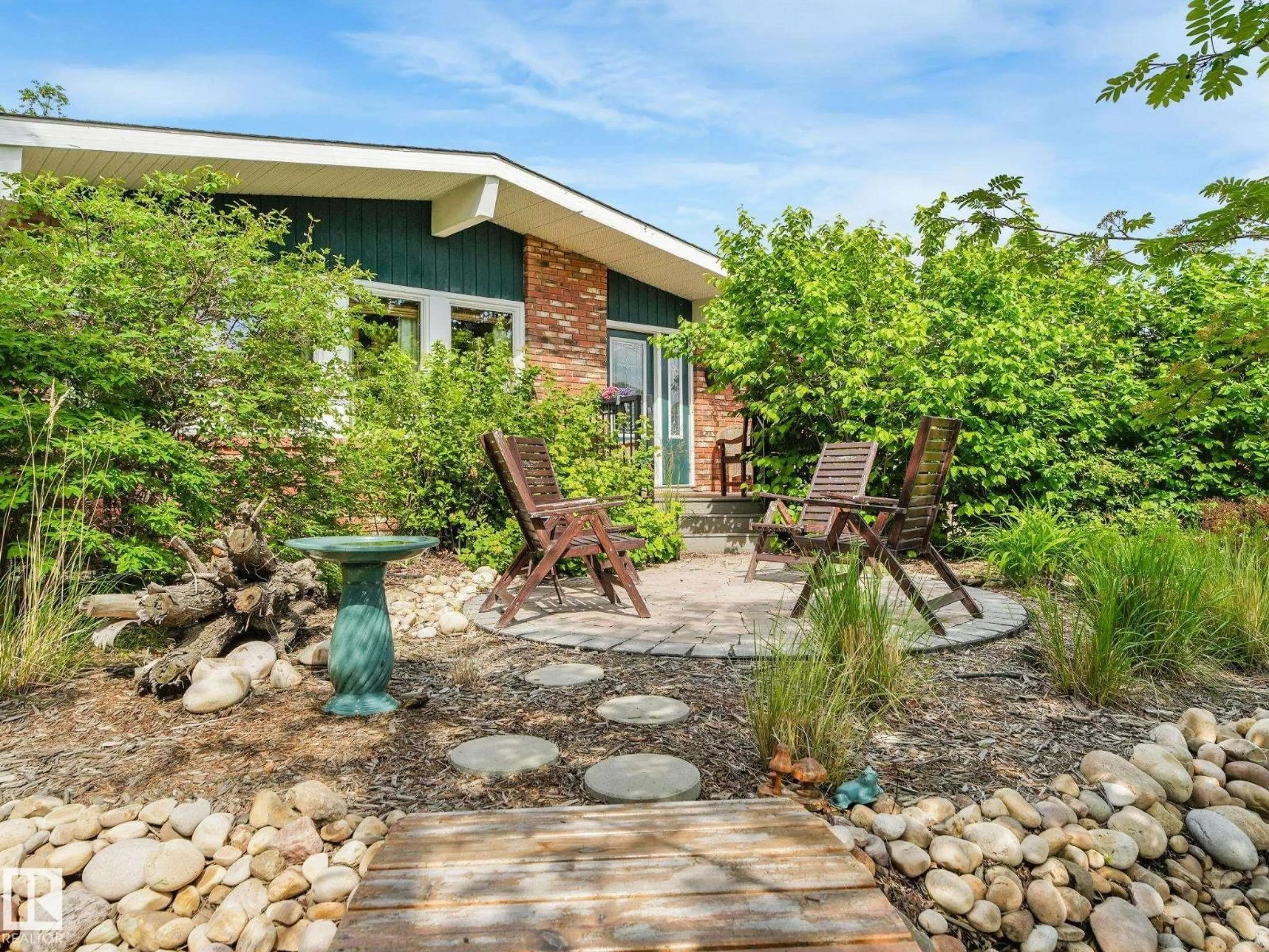 Patio, water/lake/river/ocean view for 32 MALVERN DR, Sherwood Park Alberta T8A3S2