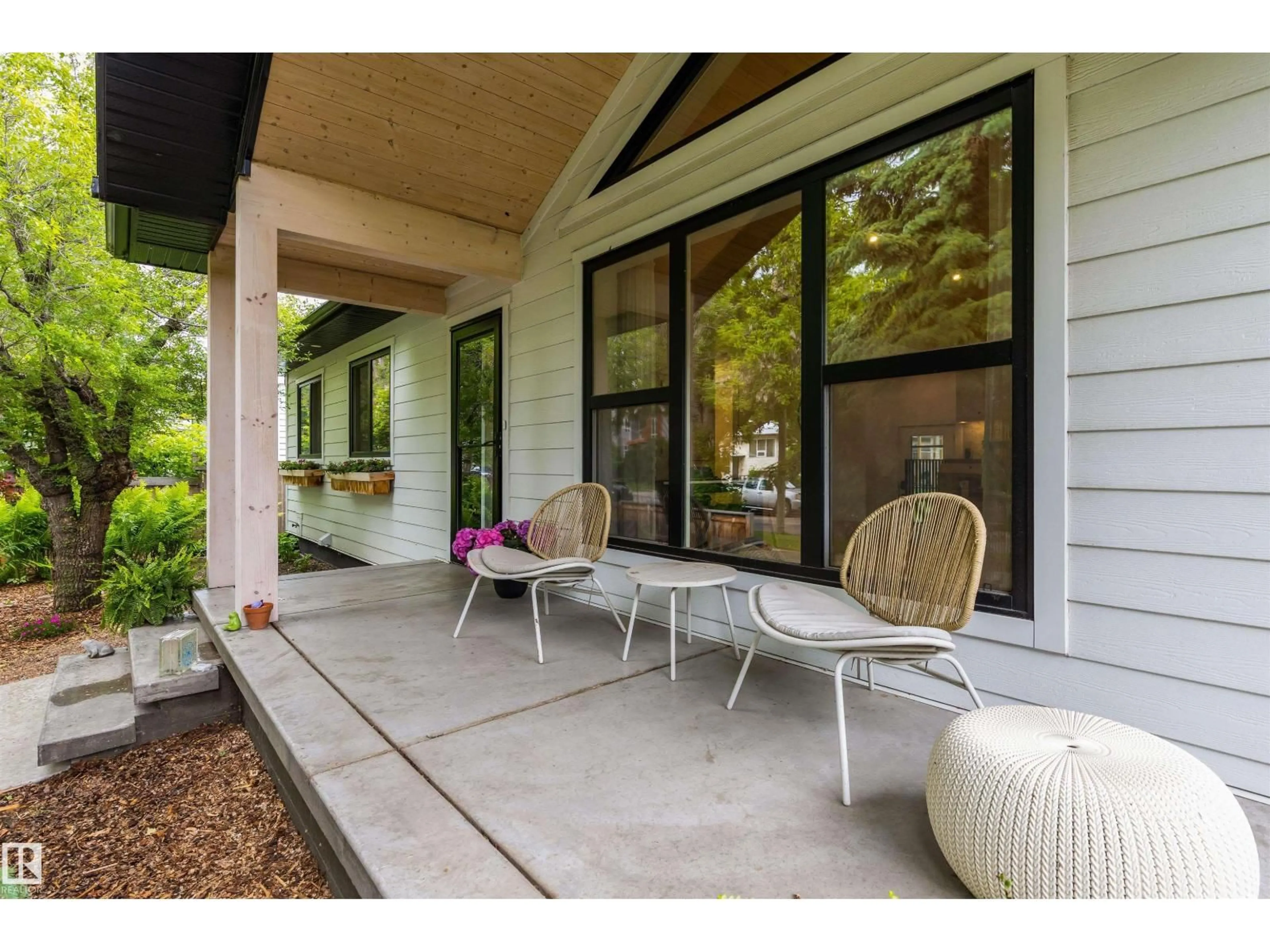 Patio, unknown for 12 BELMONT DR, St. Albert Alberta T8N0C2