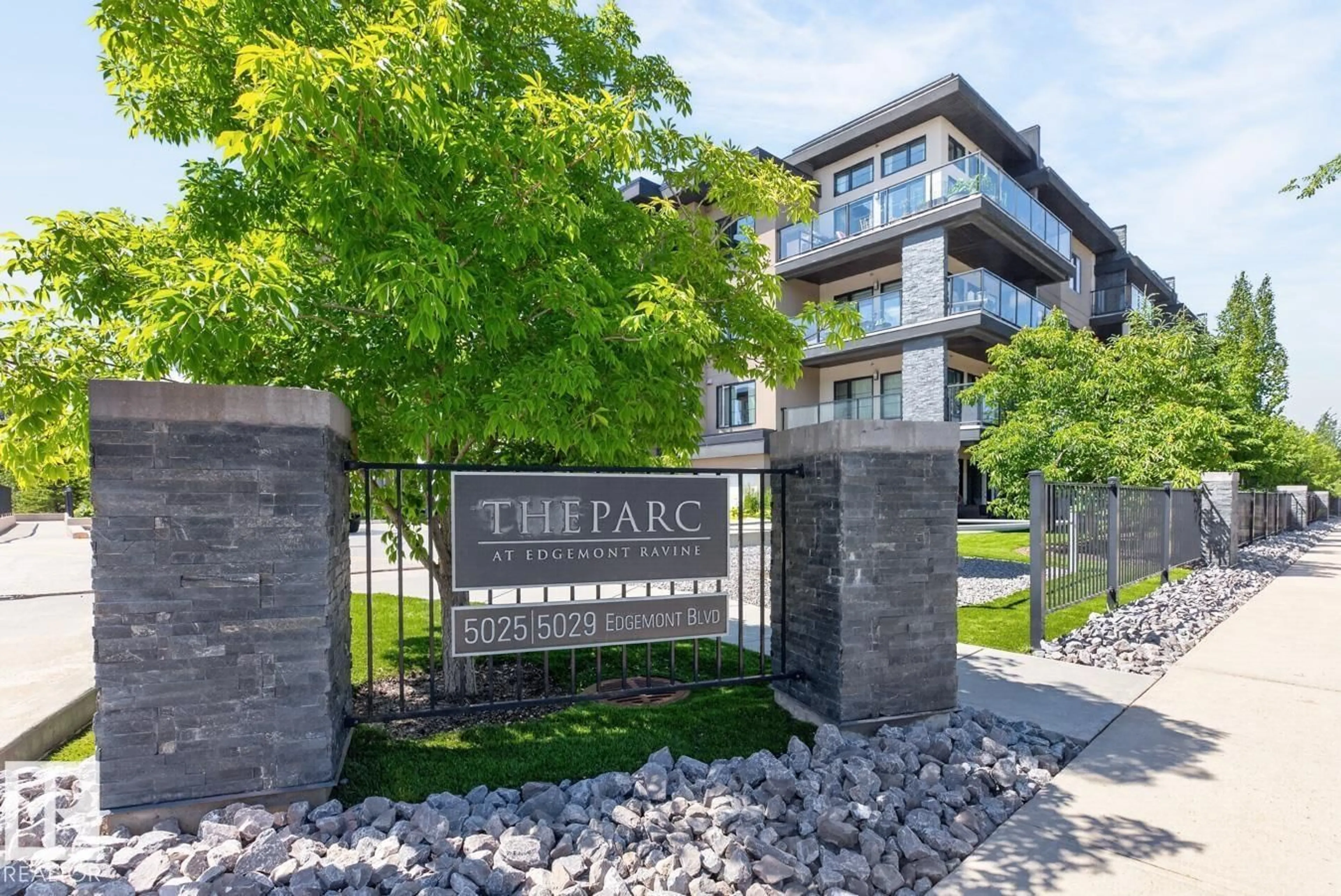 Unknown for #207 - 5025 EDGEMONT BV, Edmonton Alberta T6M0S8