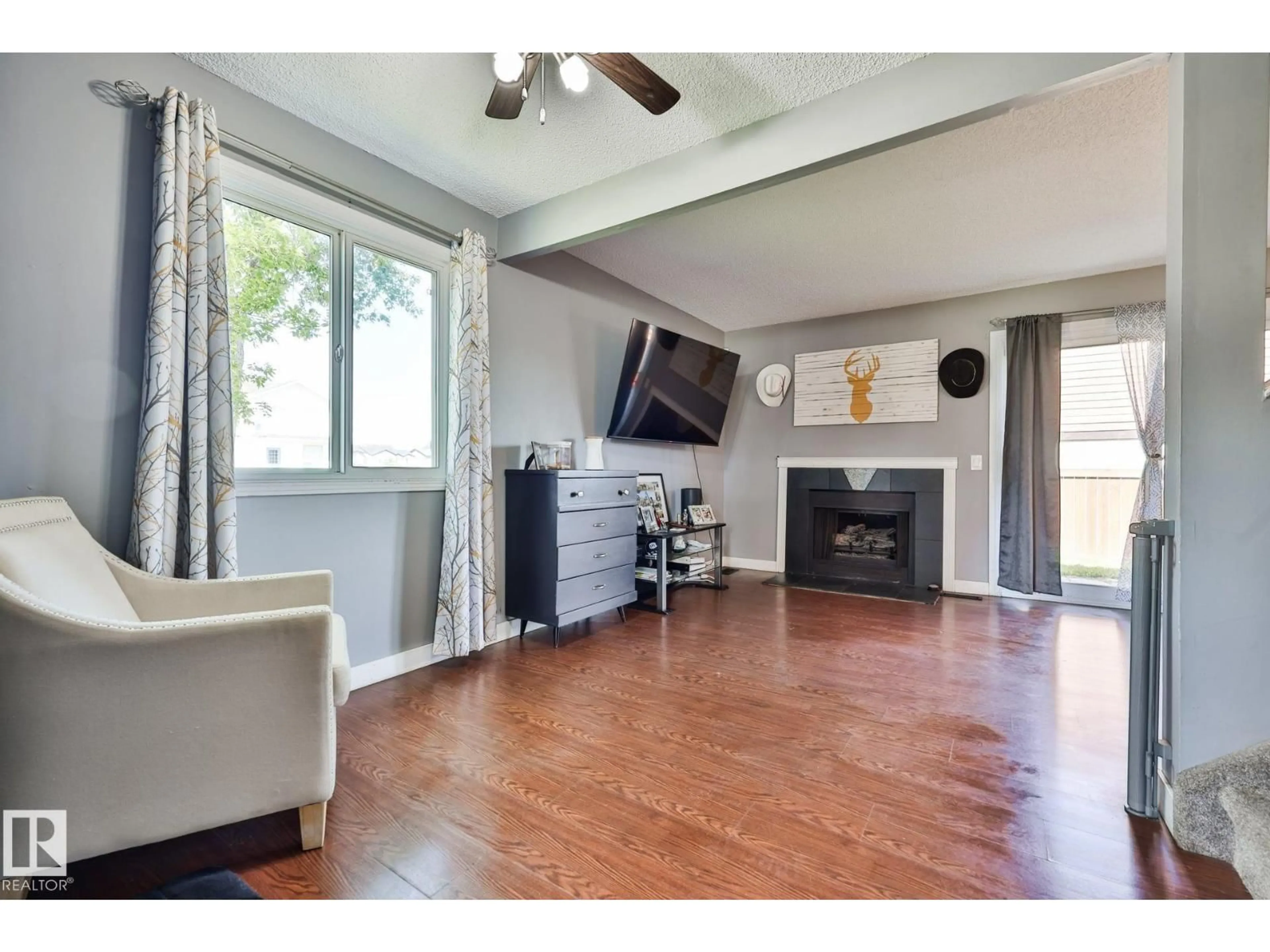 Unknown for 14567 52 ST, Edmonton Alberta T5A4N1