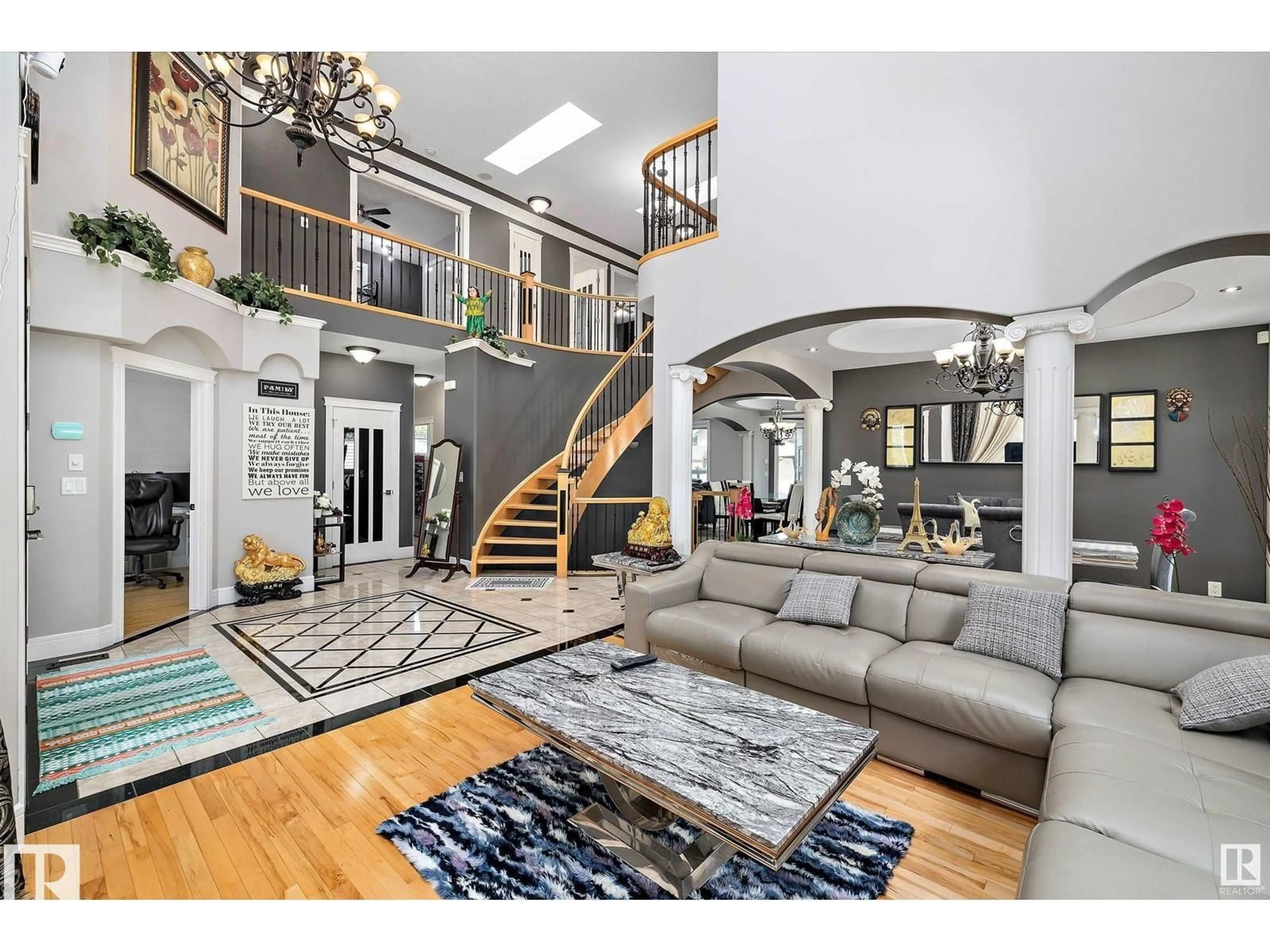 Unknown for 9544 154 ST, Edmonton Alberta T5P2E9