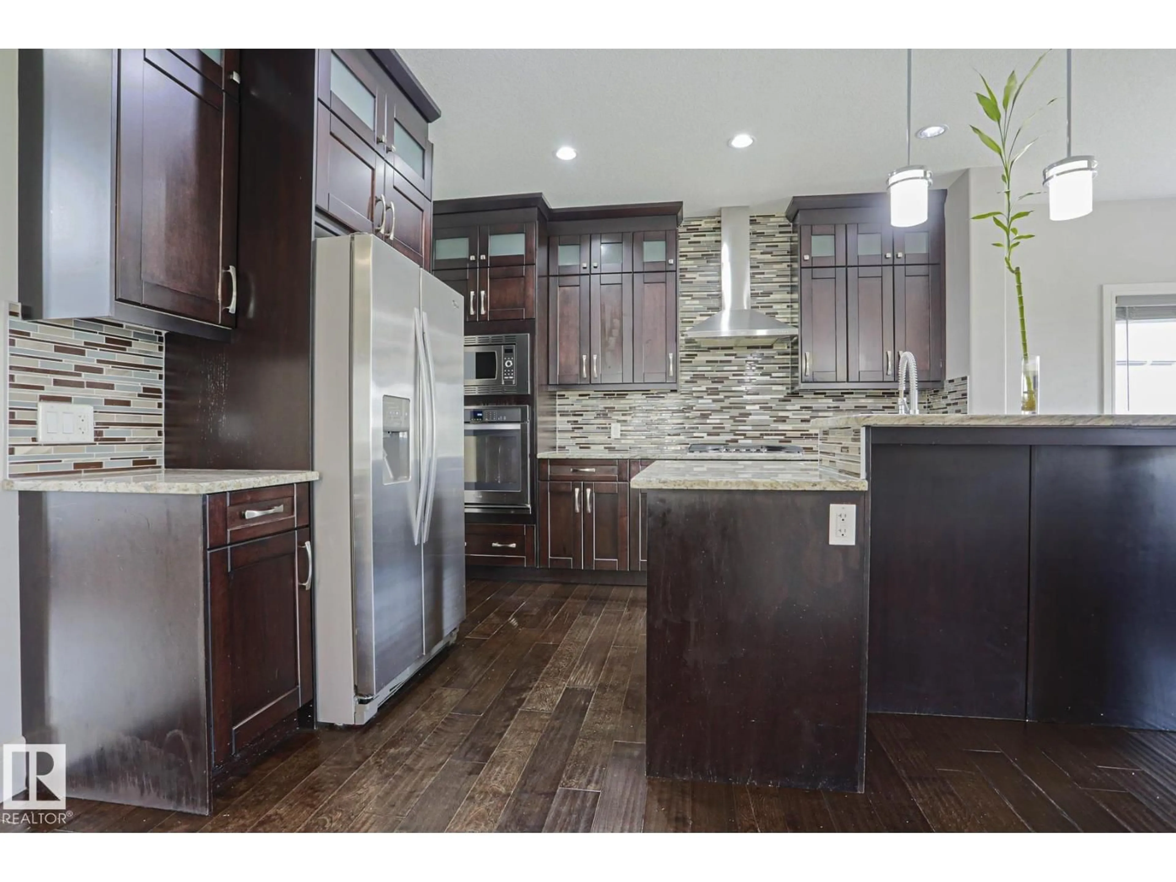 Open concept kitchen, unknown for 4642 CHARLES WY, Edmonton Alberta T6W3H1