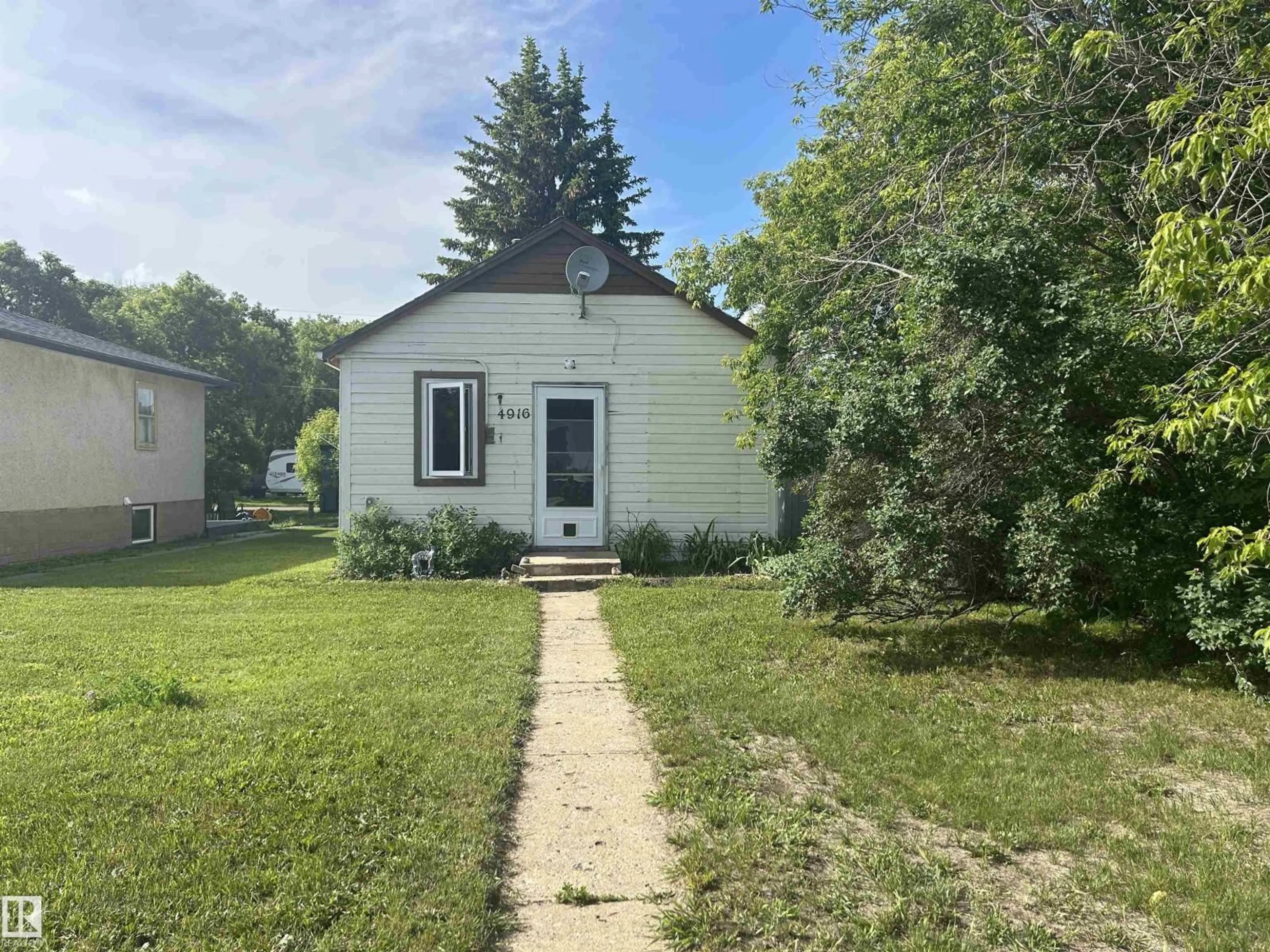 Unknown for 4916 50 AV, Redwater Alberta T0A2W0
