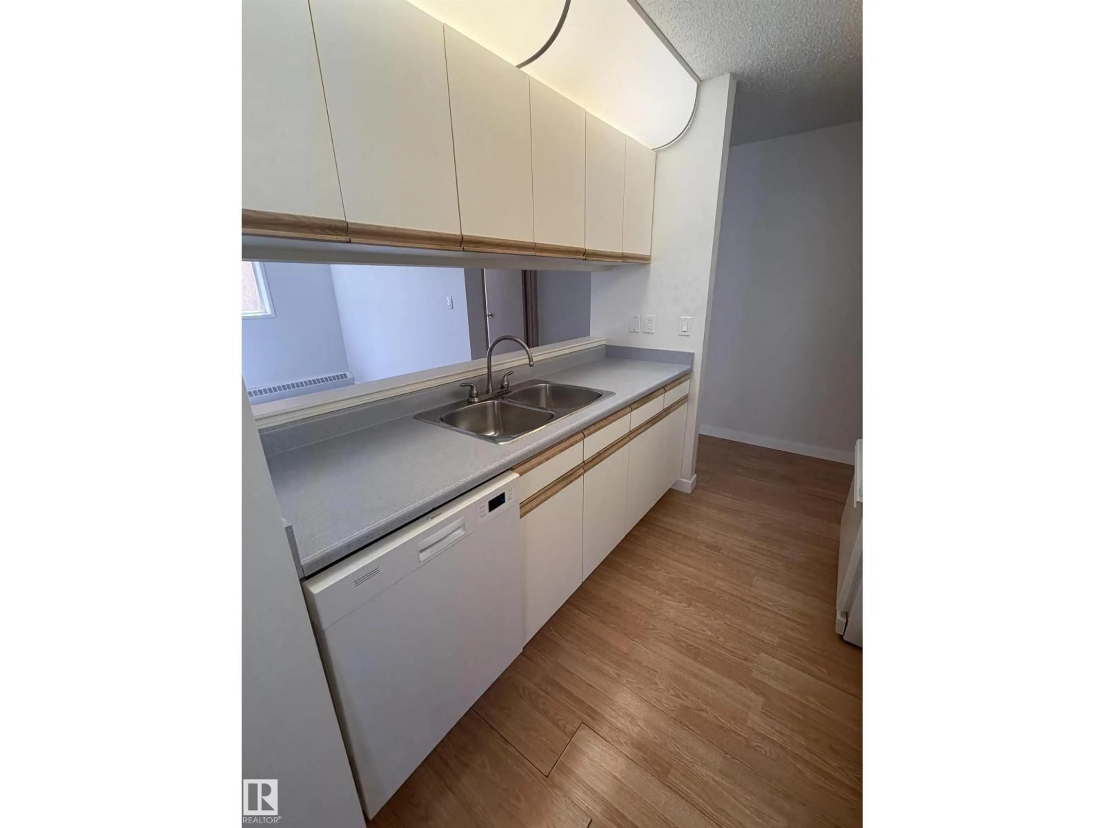 Standard kitchen, unknown for #213 - 17467 98A AV NW, Edmonton Alberta T5T6E9