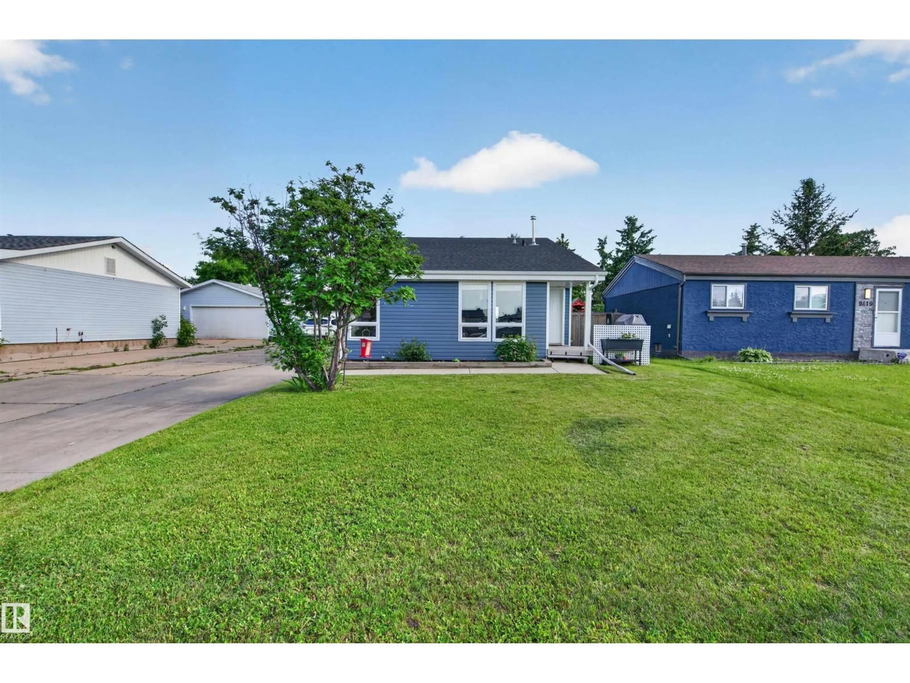 Unknown for 9417 98 AV, Morinville Alberta T8R1J5
