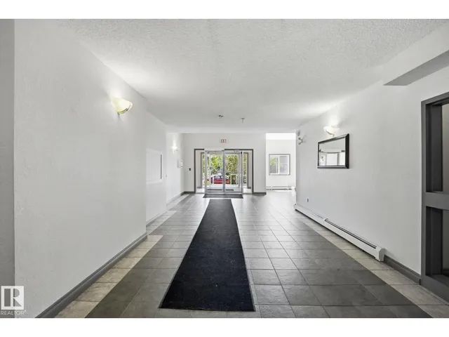 105 - 11446 40 AV NW, Edmonton 4
