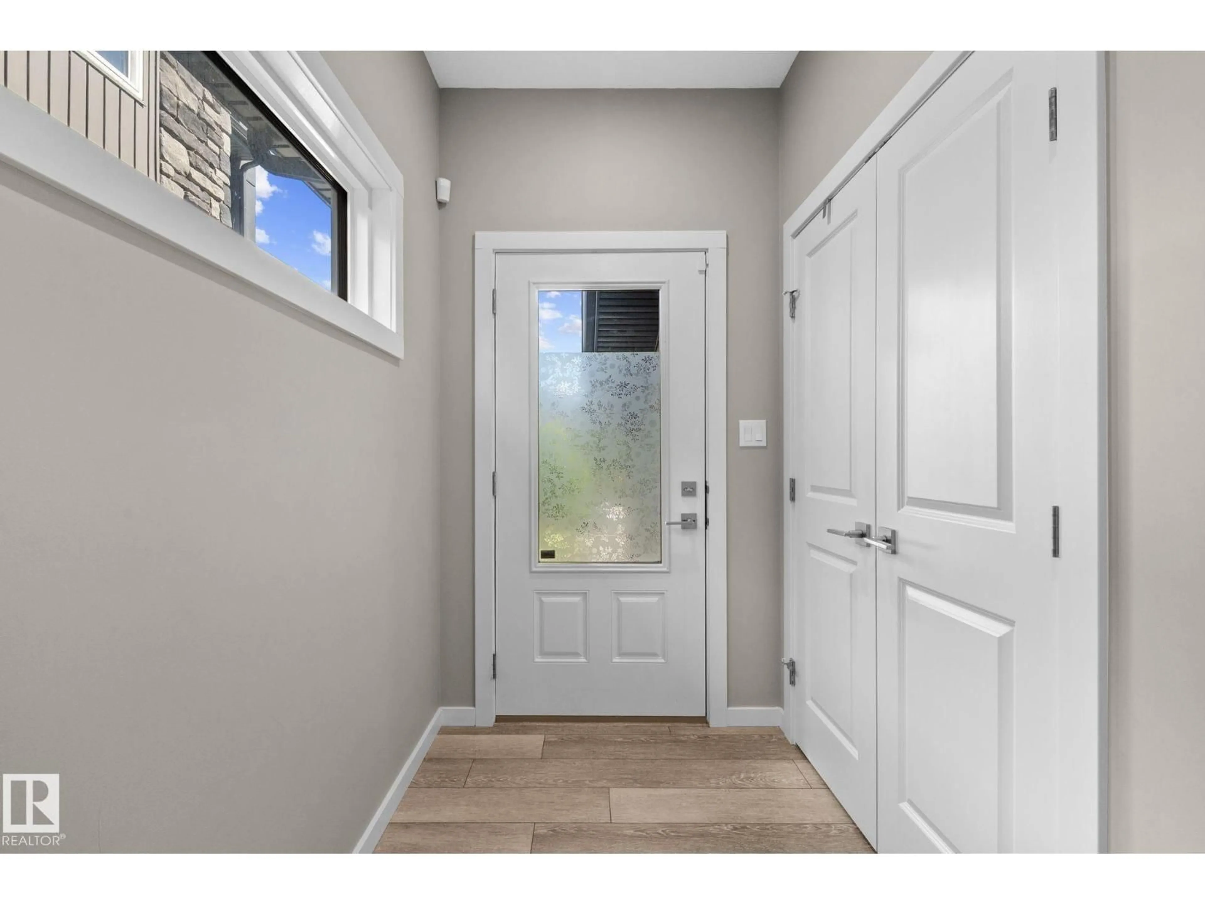 Indoor entryway for 2146 KOSHAL WAY, Edmonton Alberta T6W3R9